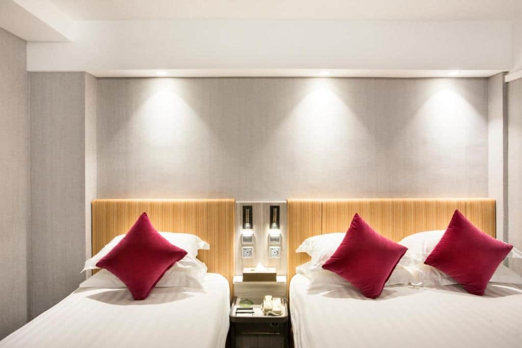 粤海华美湾际酒店 ( Wharney Hotel )