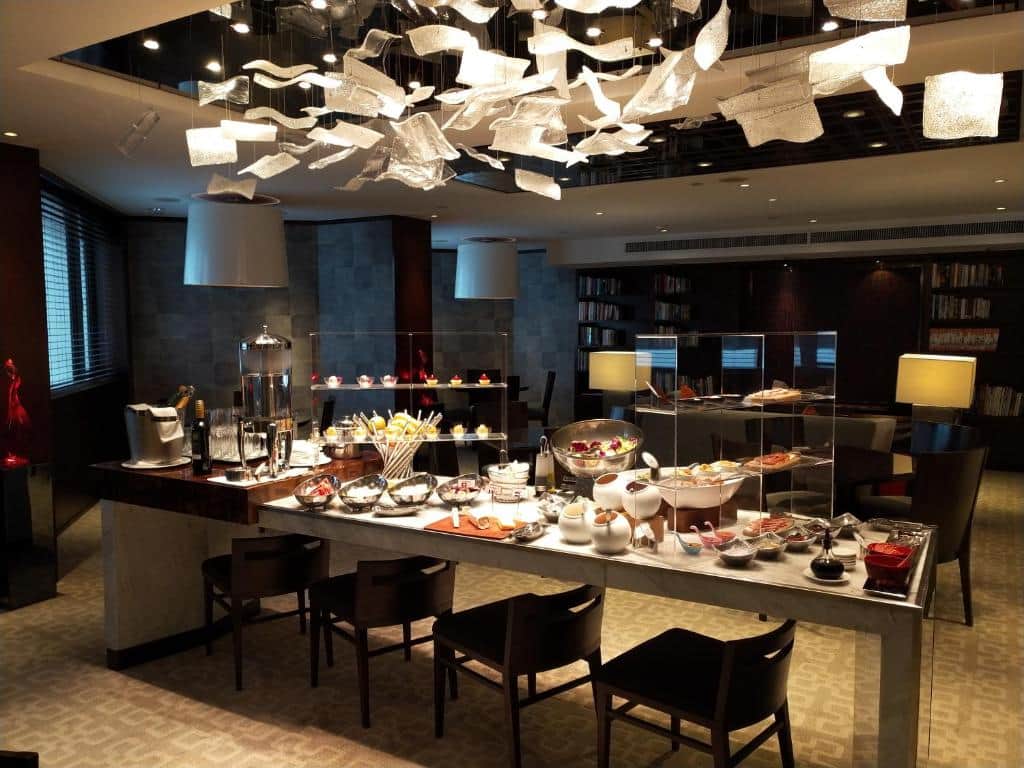 香港港威酒店 ( Gateway Hotel, Hong Kong )