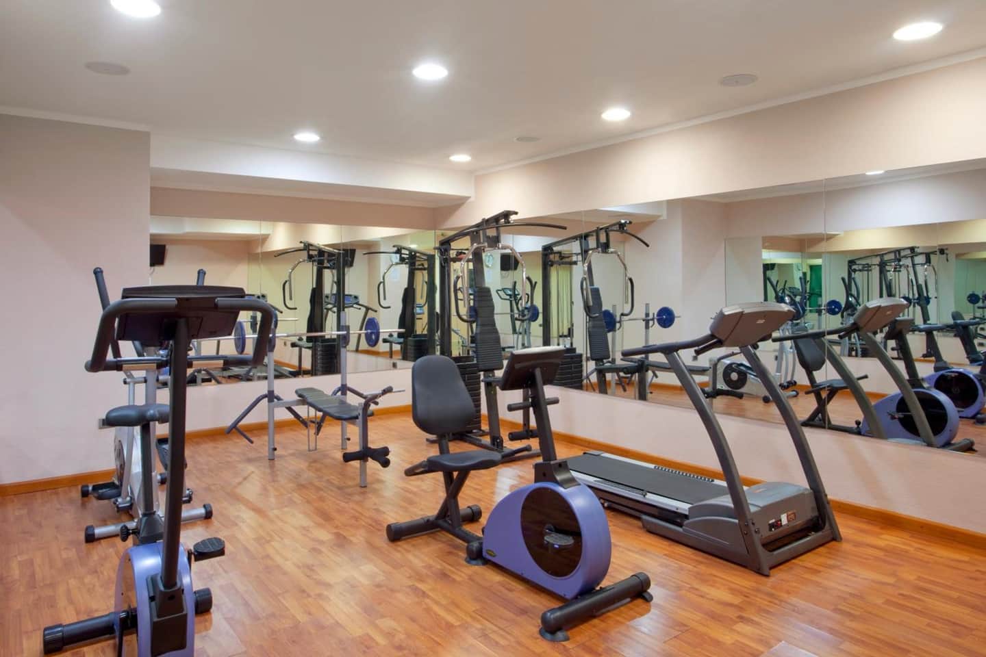 Holiday Inn Cagliari