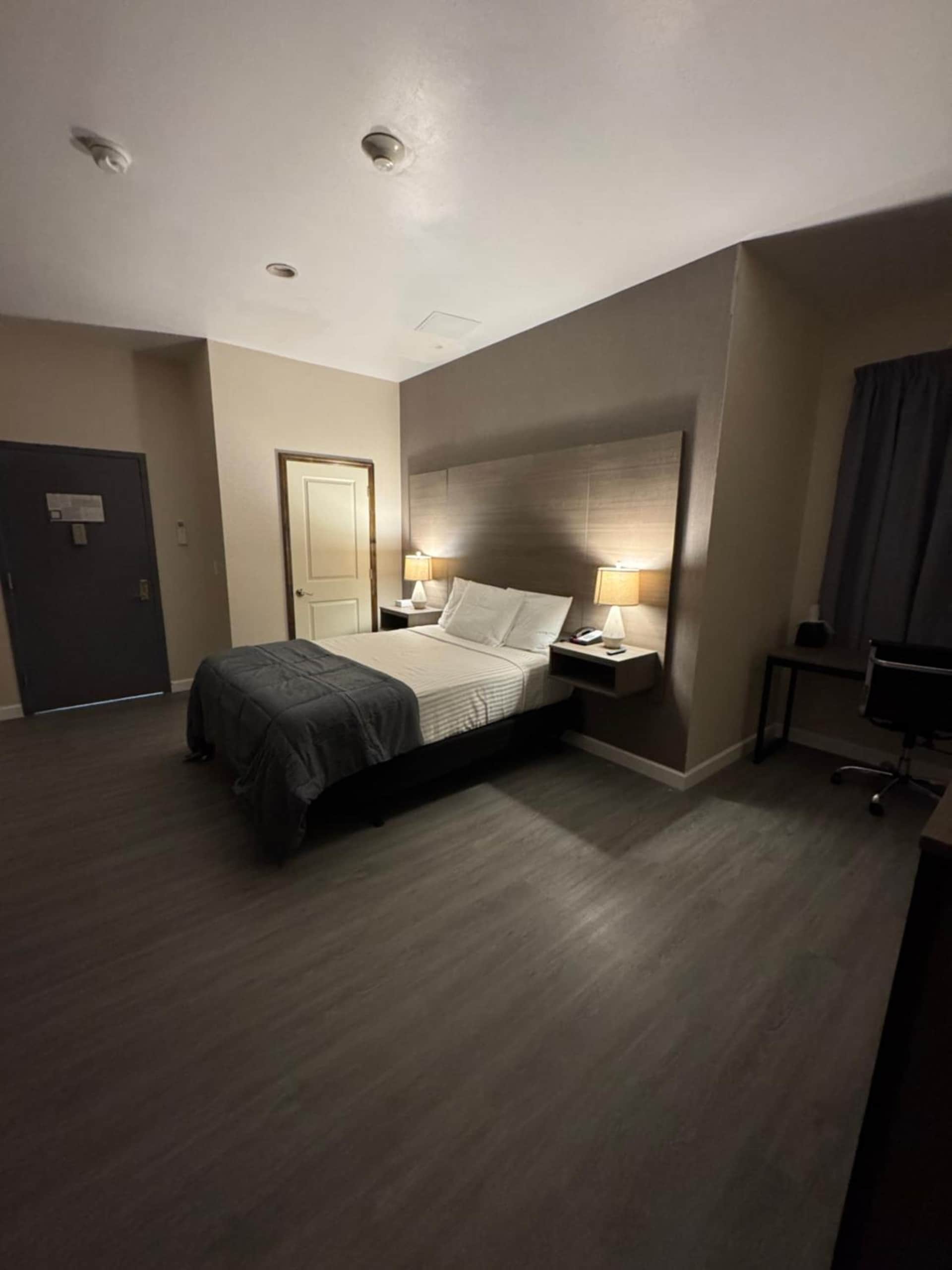 Dream Hotel Bronx