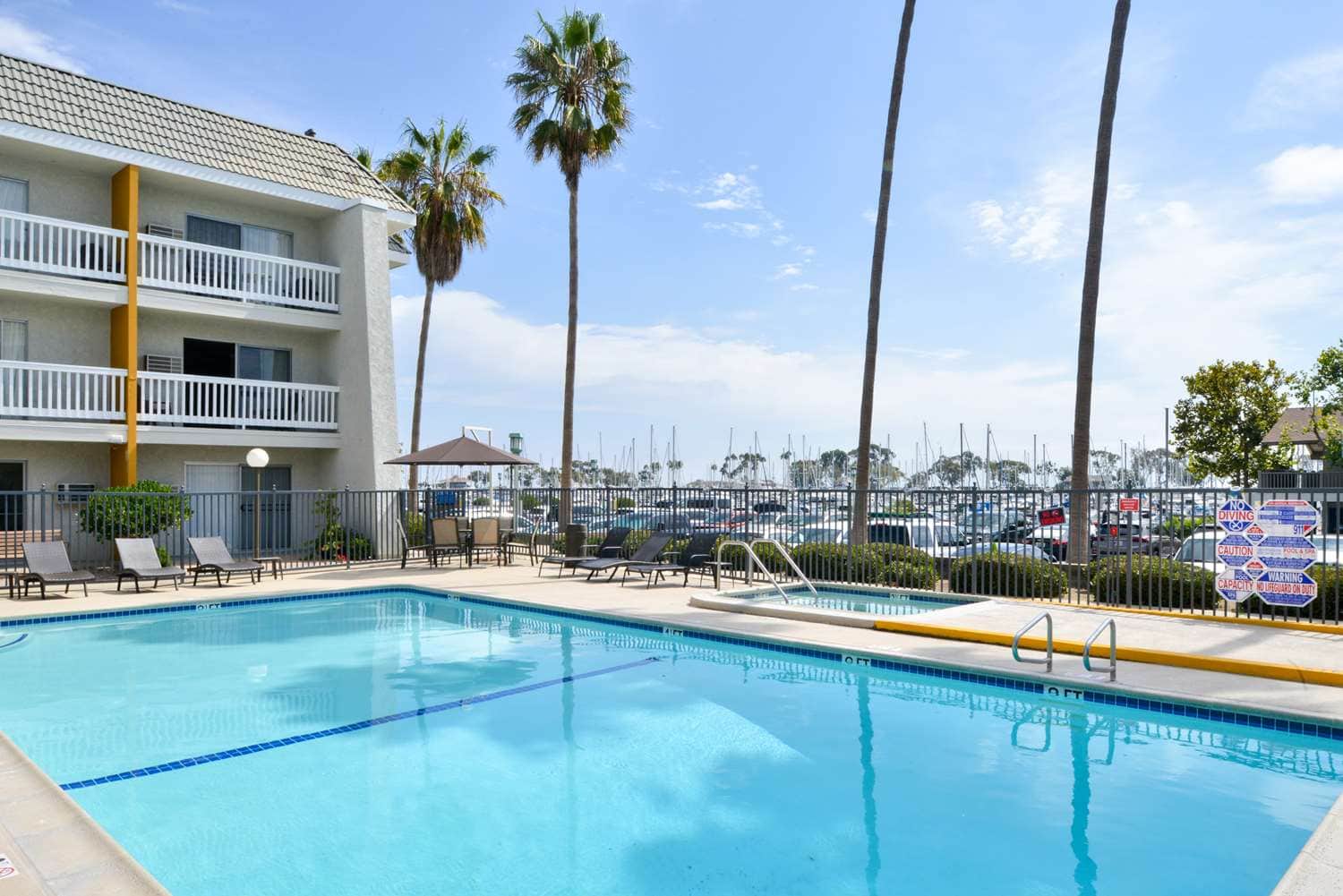 Dana Point Marina Inn