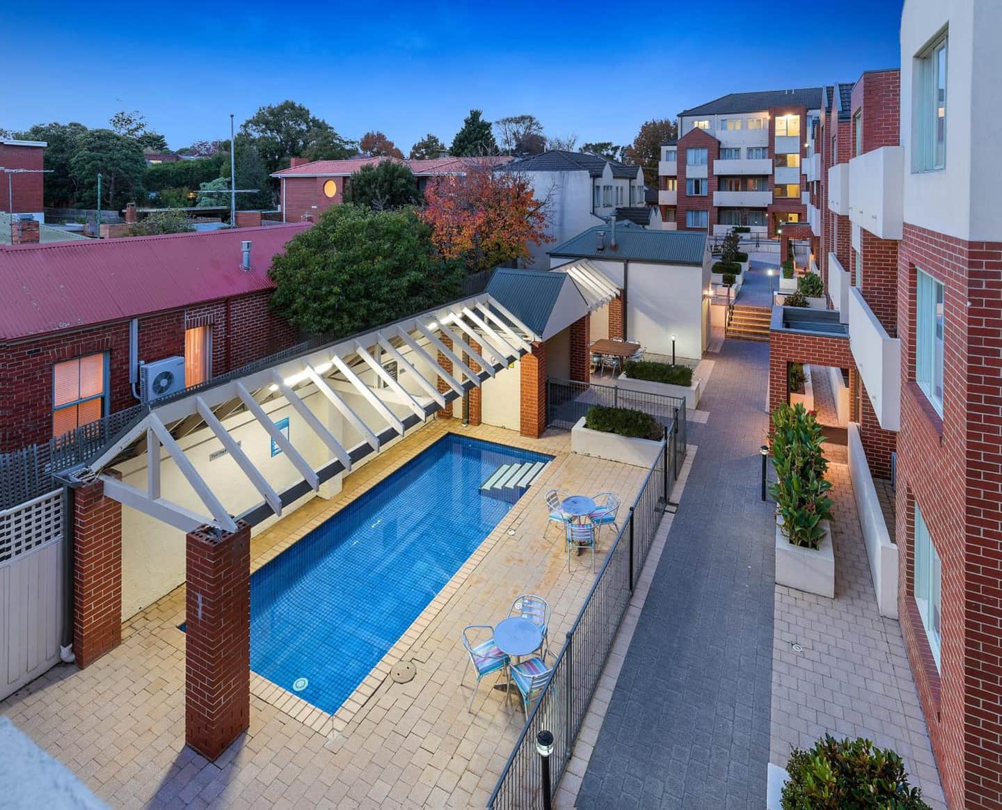 MainStay Suites Kew