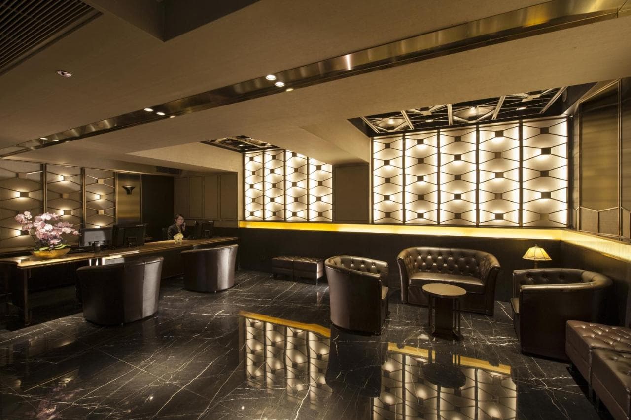 香港丽骏酒店 ( Brighton Hotel )