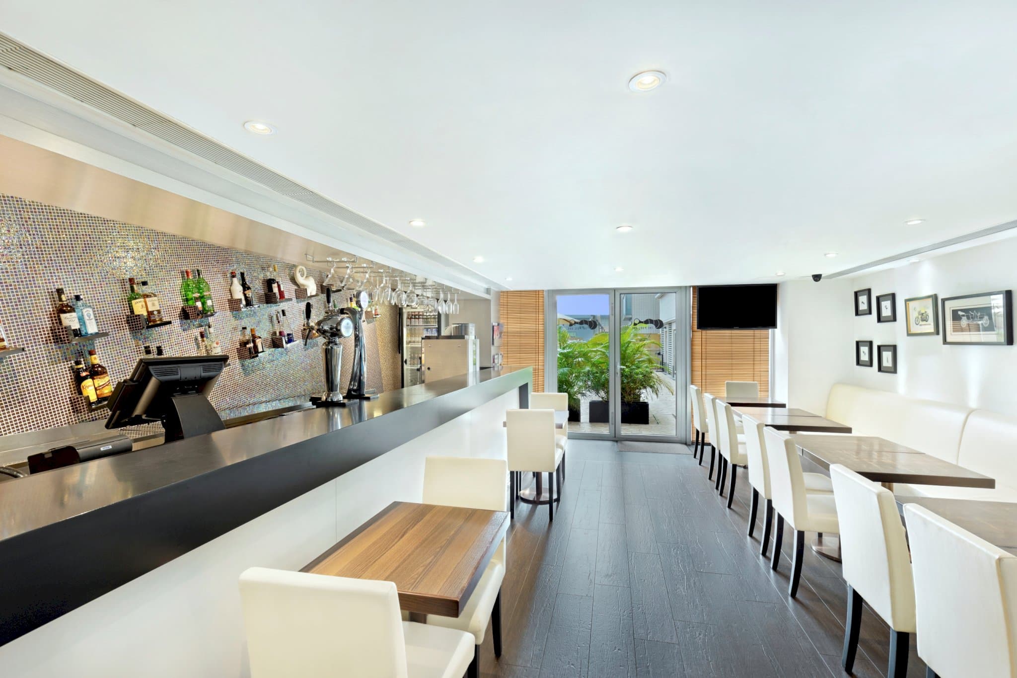 8度海逸酒店 ( Harbour Plaza 8 Degrees )