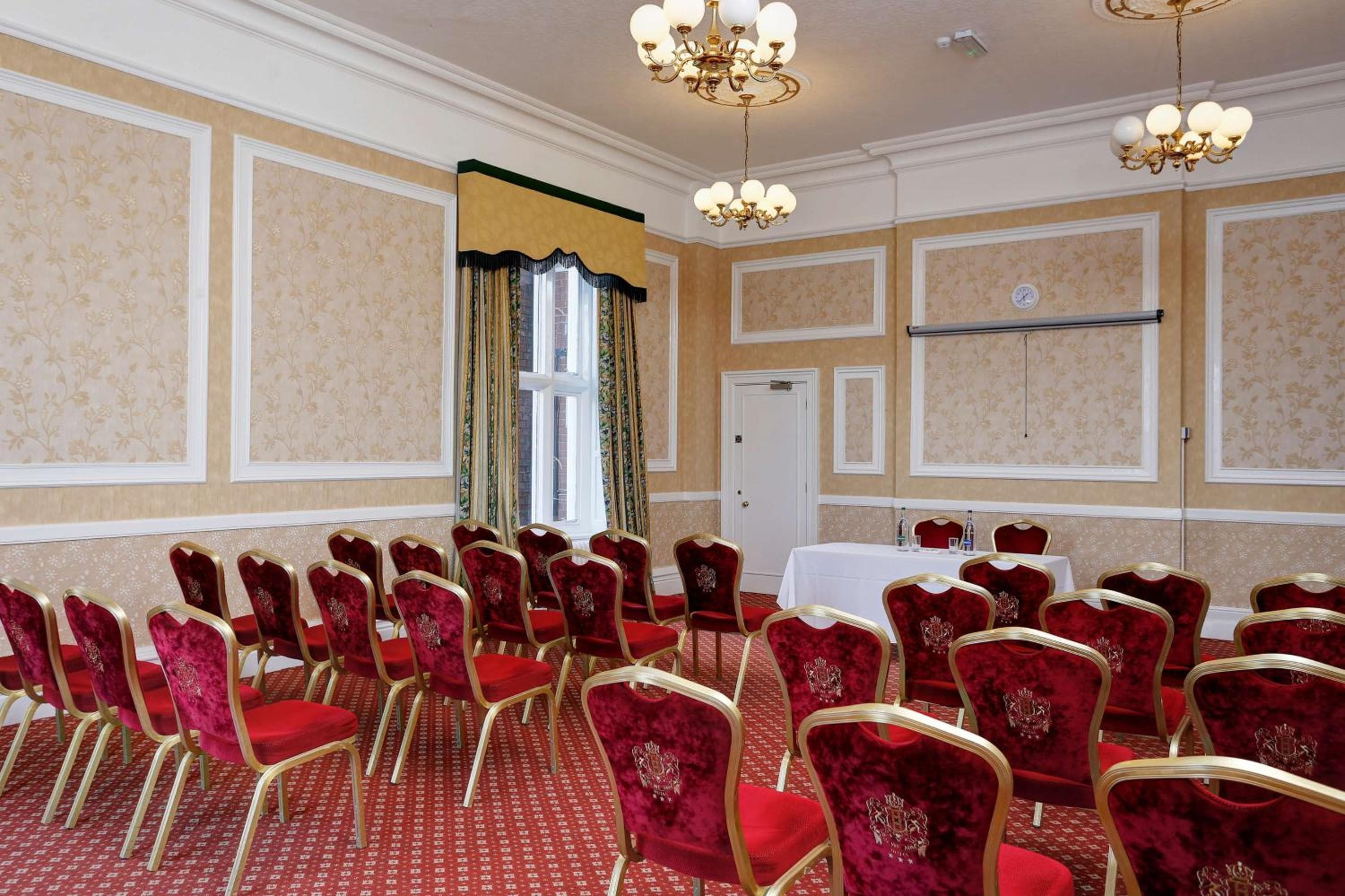 The Crewe Arms Hotel