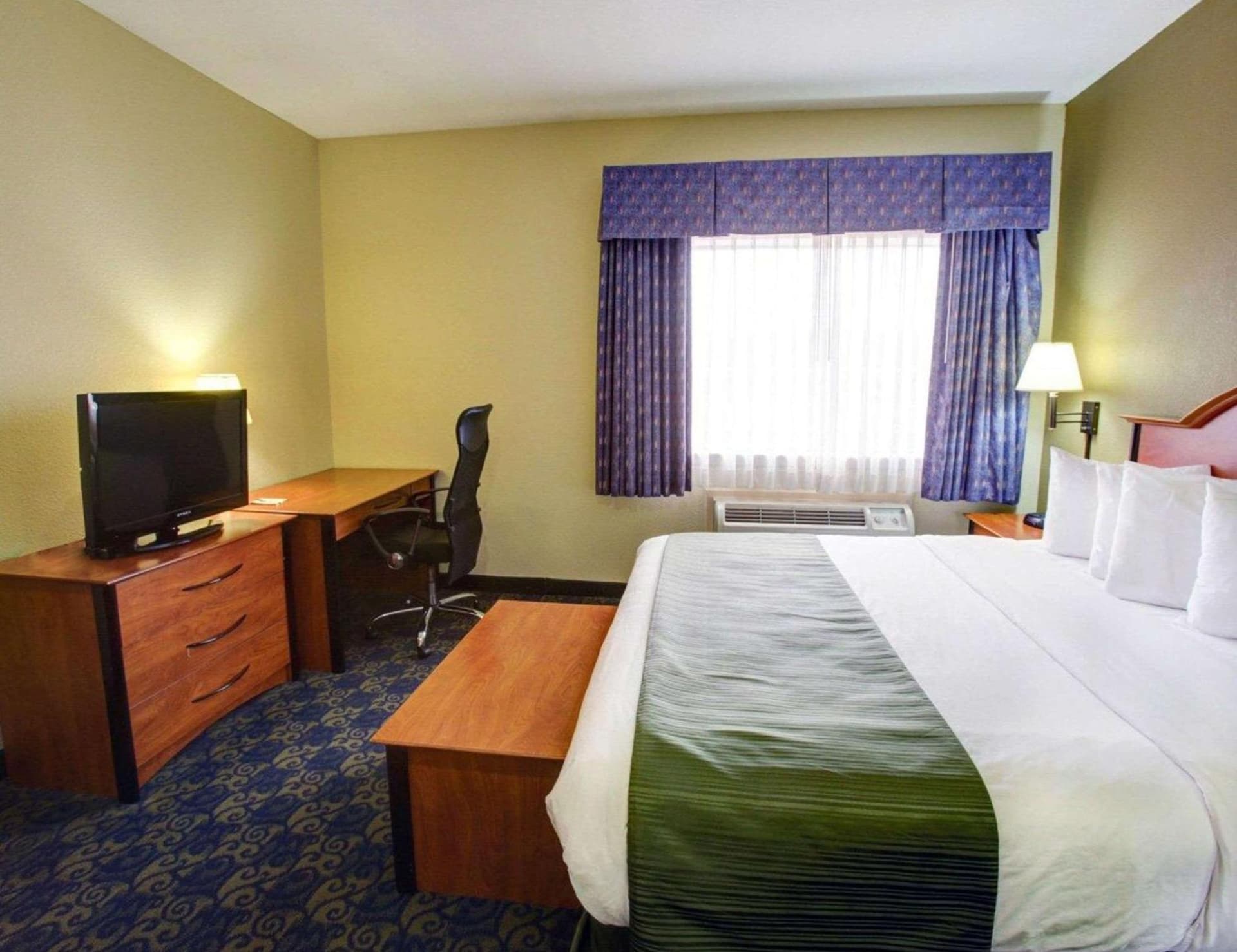 Quality Inn & Suites Waco