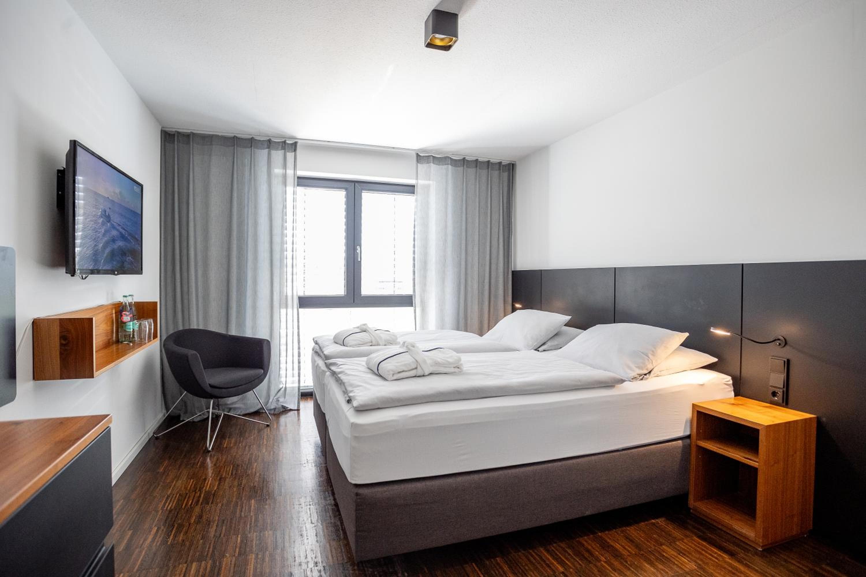 &REPEAT Köln Airport