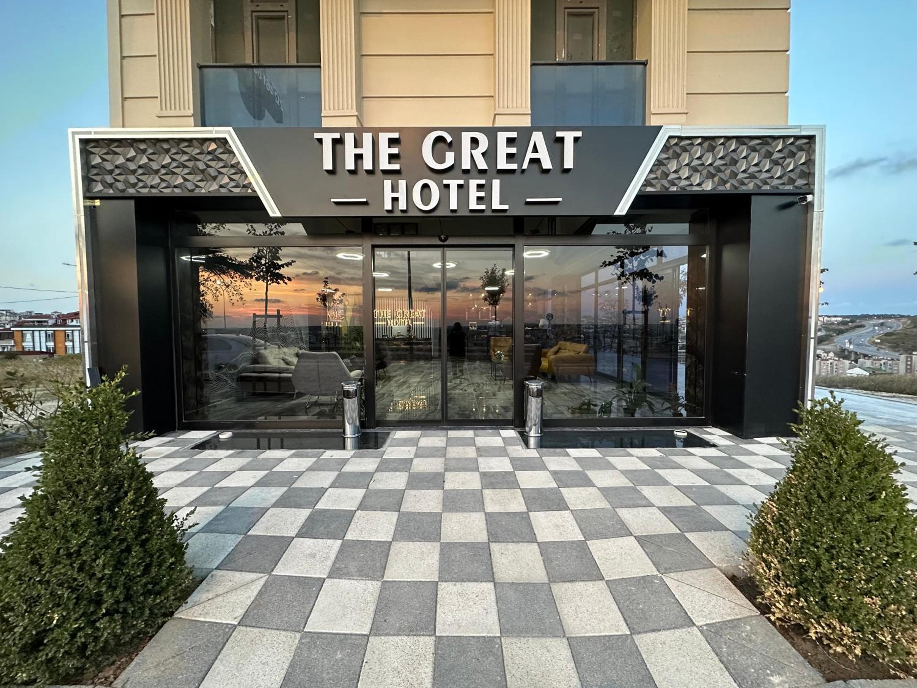 The Great Airport Hotel