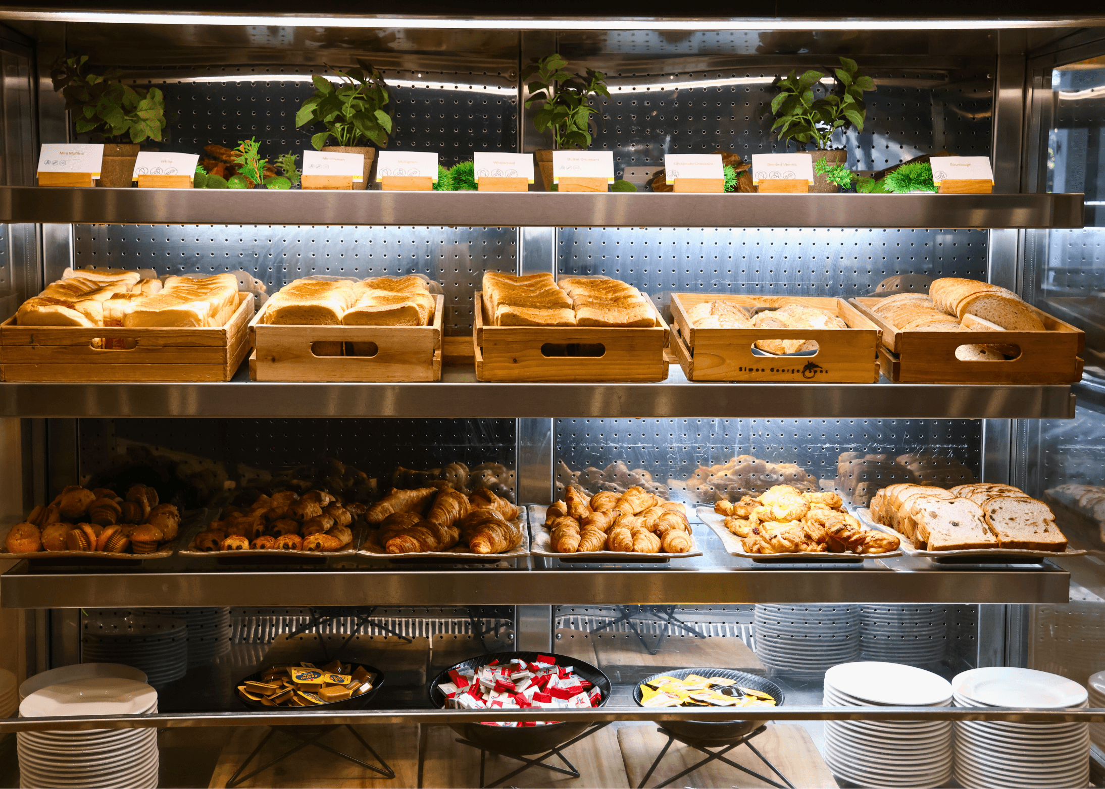 voco Gold Coast by IHG