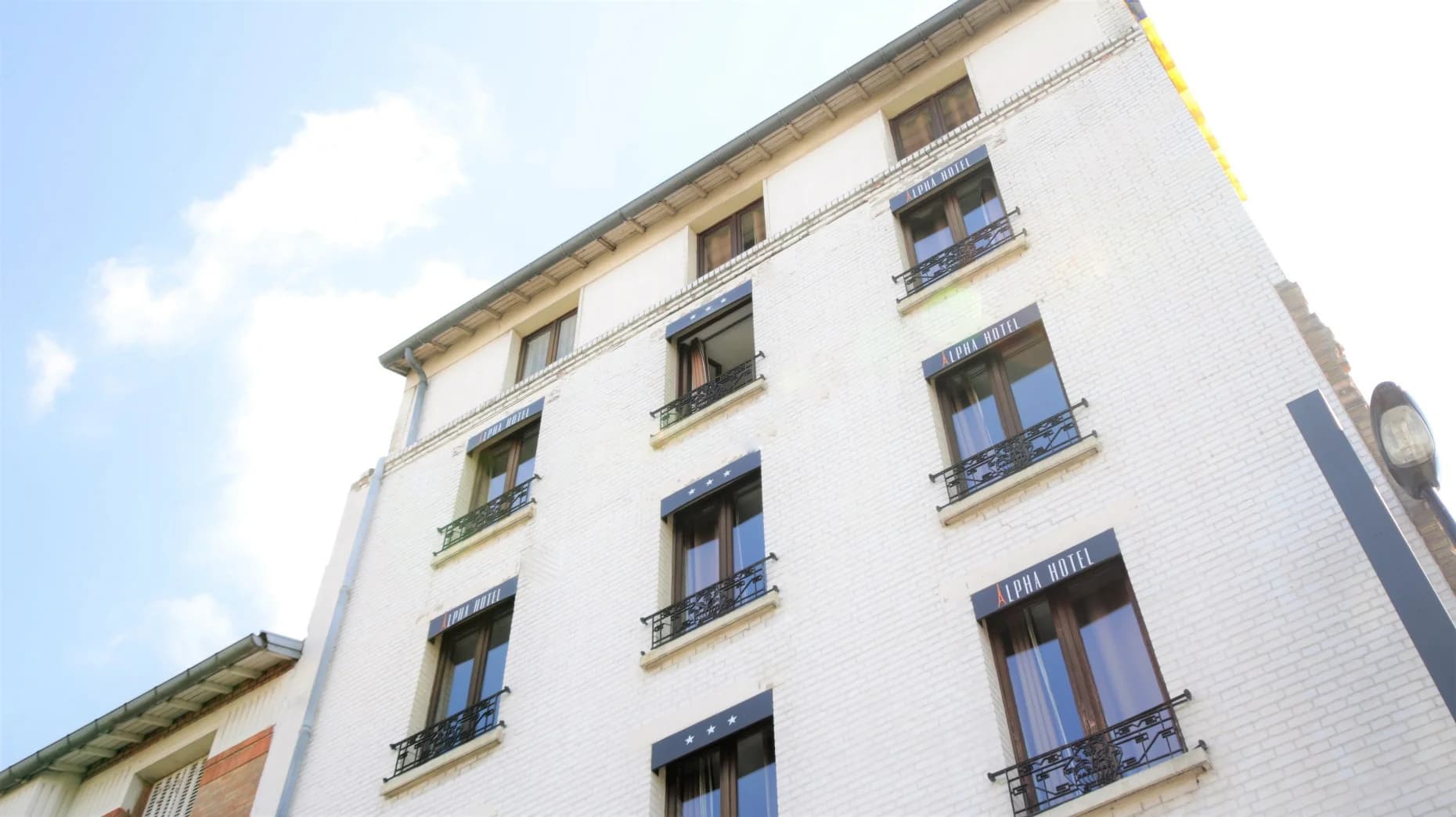 Hôtel Alpha Paris Eiffel by Patrick Hayat