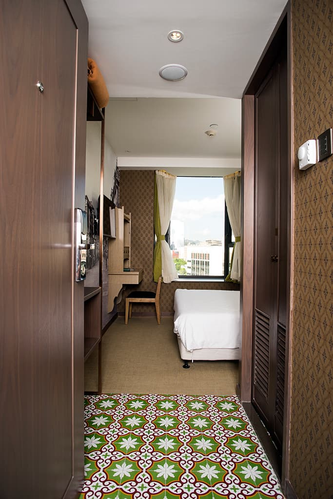 朗逸酒店 ( Largos Hotel )