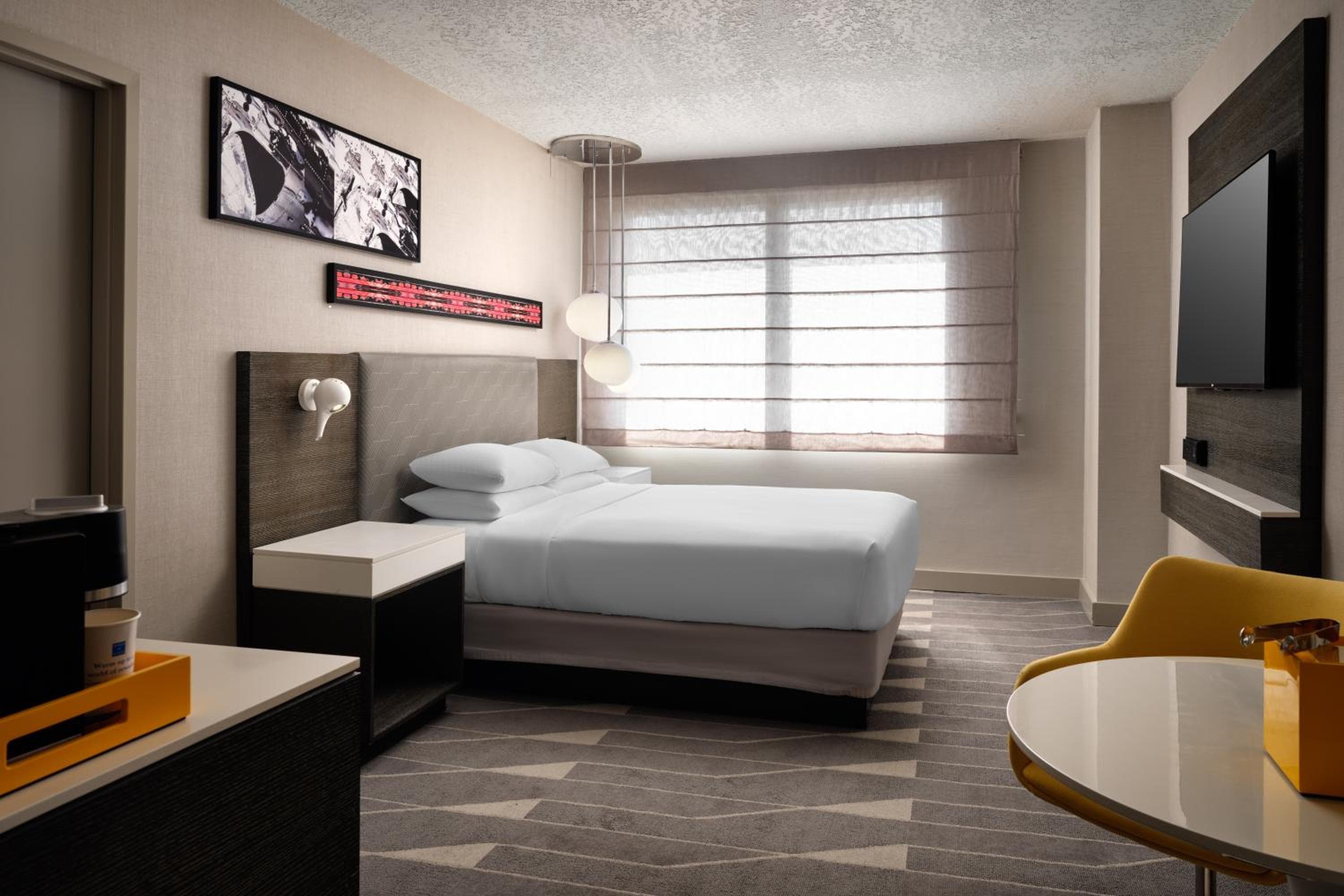 Hyatt Regency Los Angeles International Airport