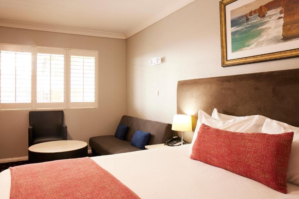 Ramada Hotel & Suites Sydney Cabramatta