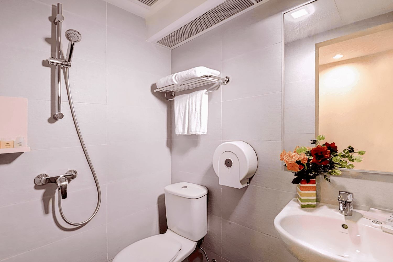 Sandpiper Hotel Singapore