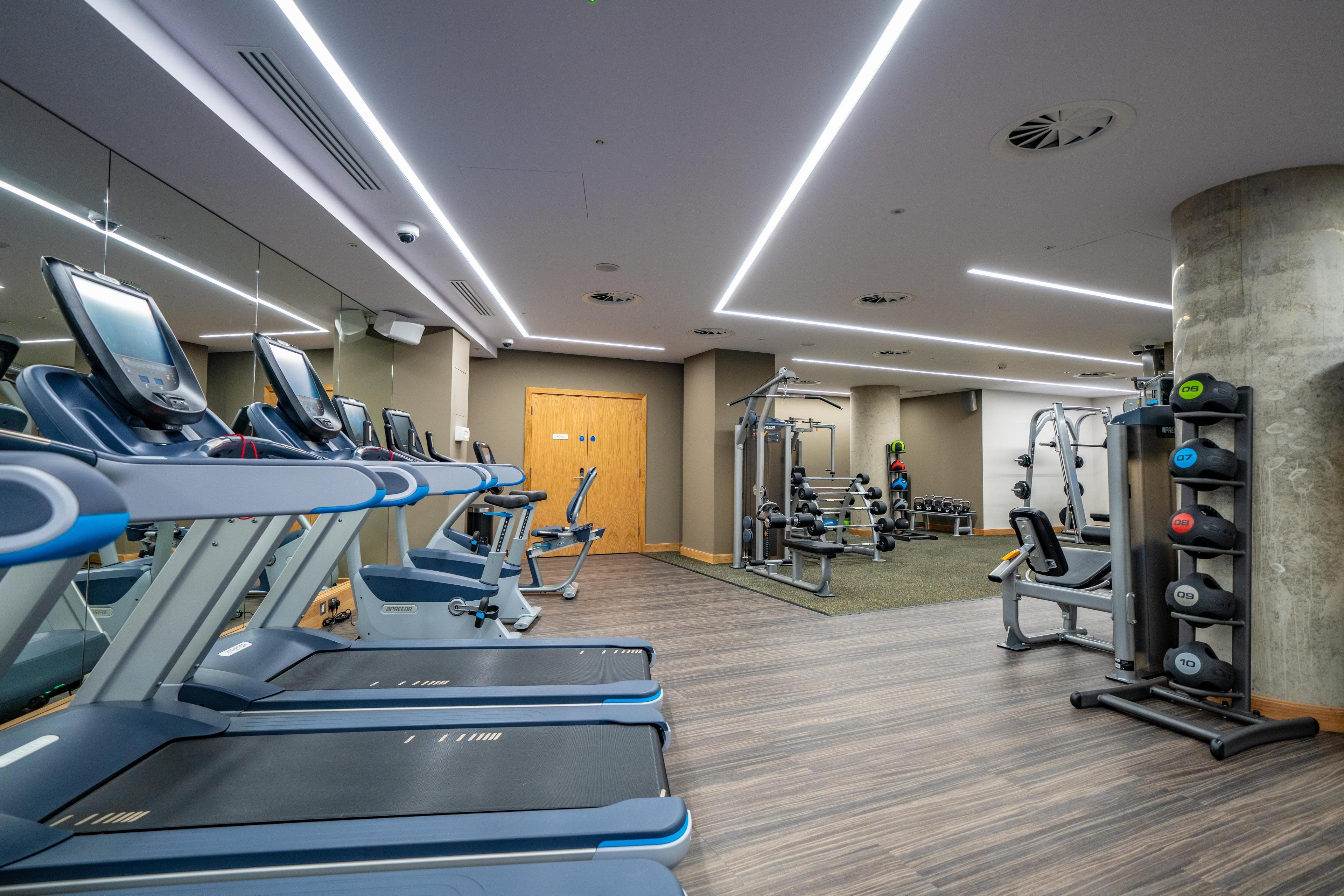 Lincoln Plaza London, Curio Collection by Hilton