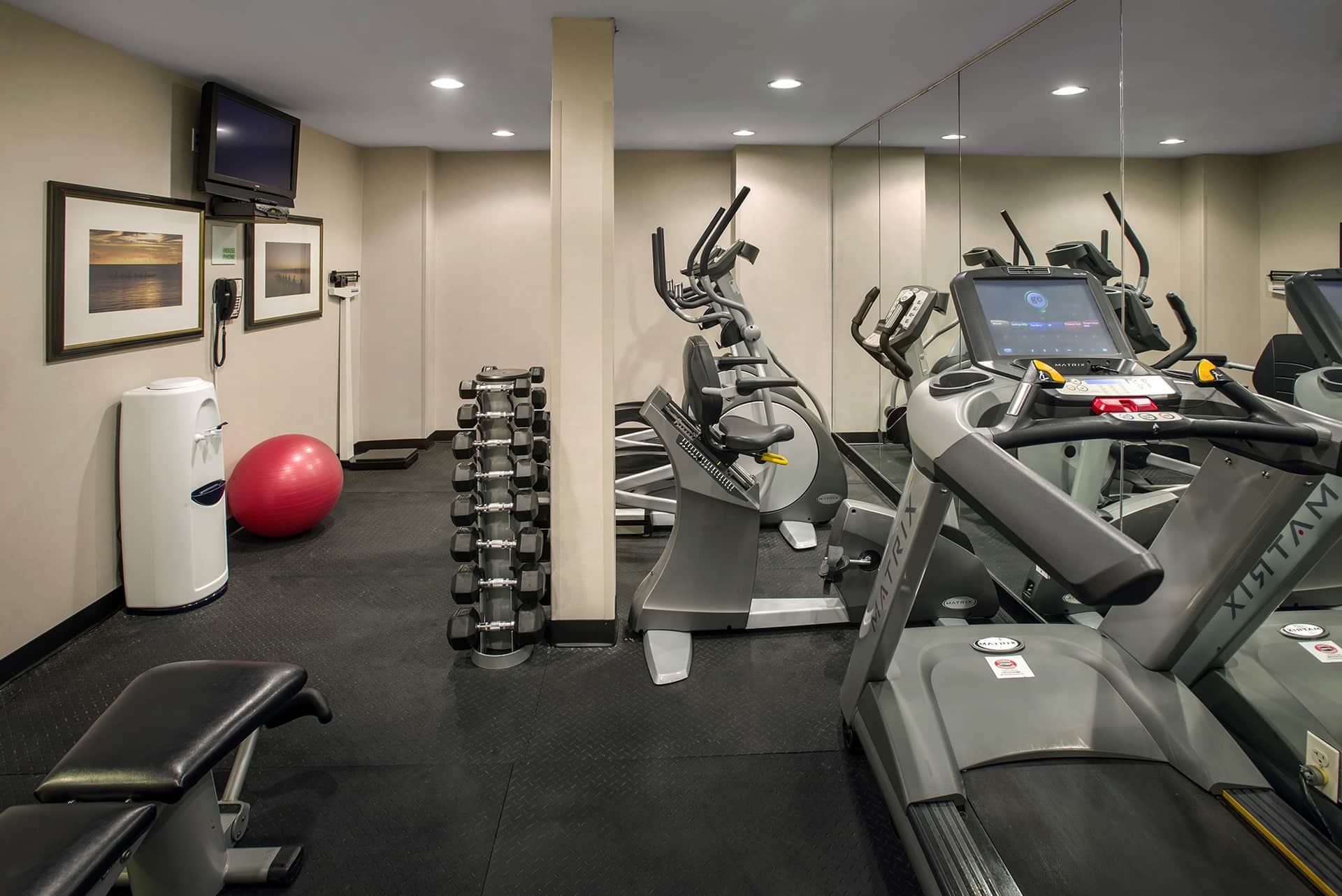 Holiday Inn Manhattan 6th Ave Chelsea, an IHG hotel