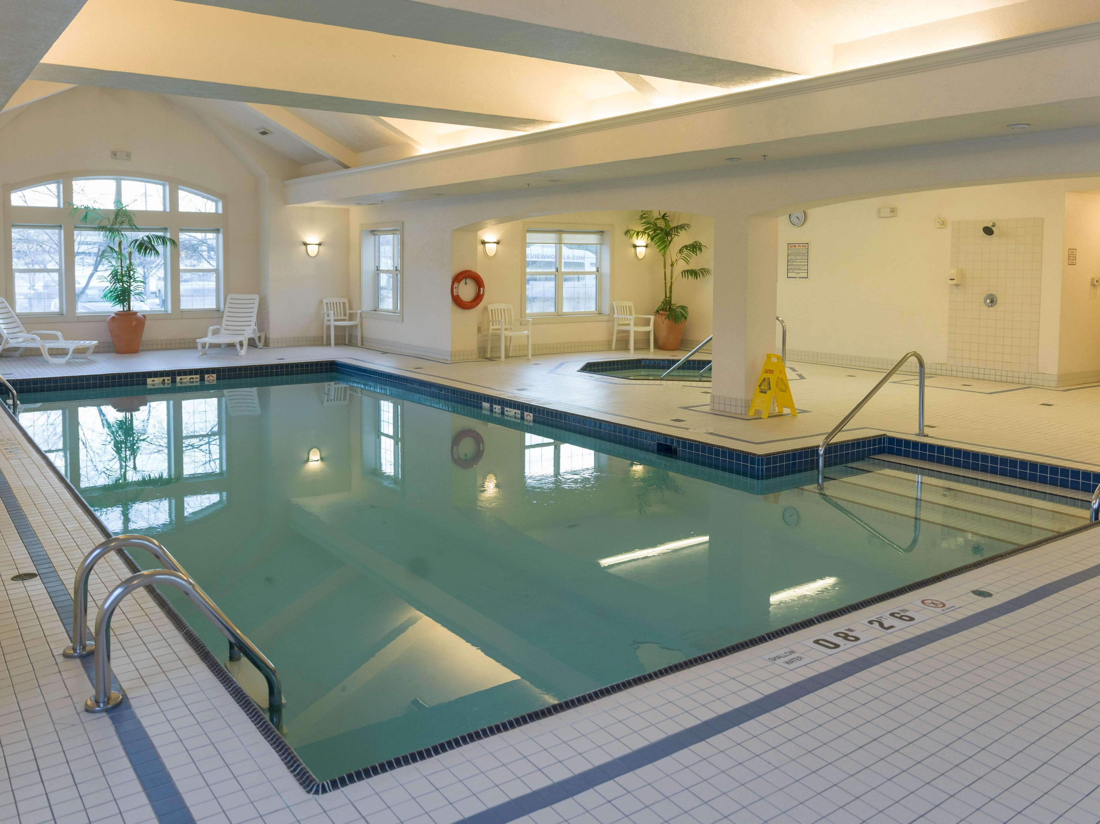 Lakeview Signature Inn Calgary Airport