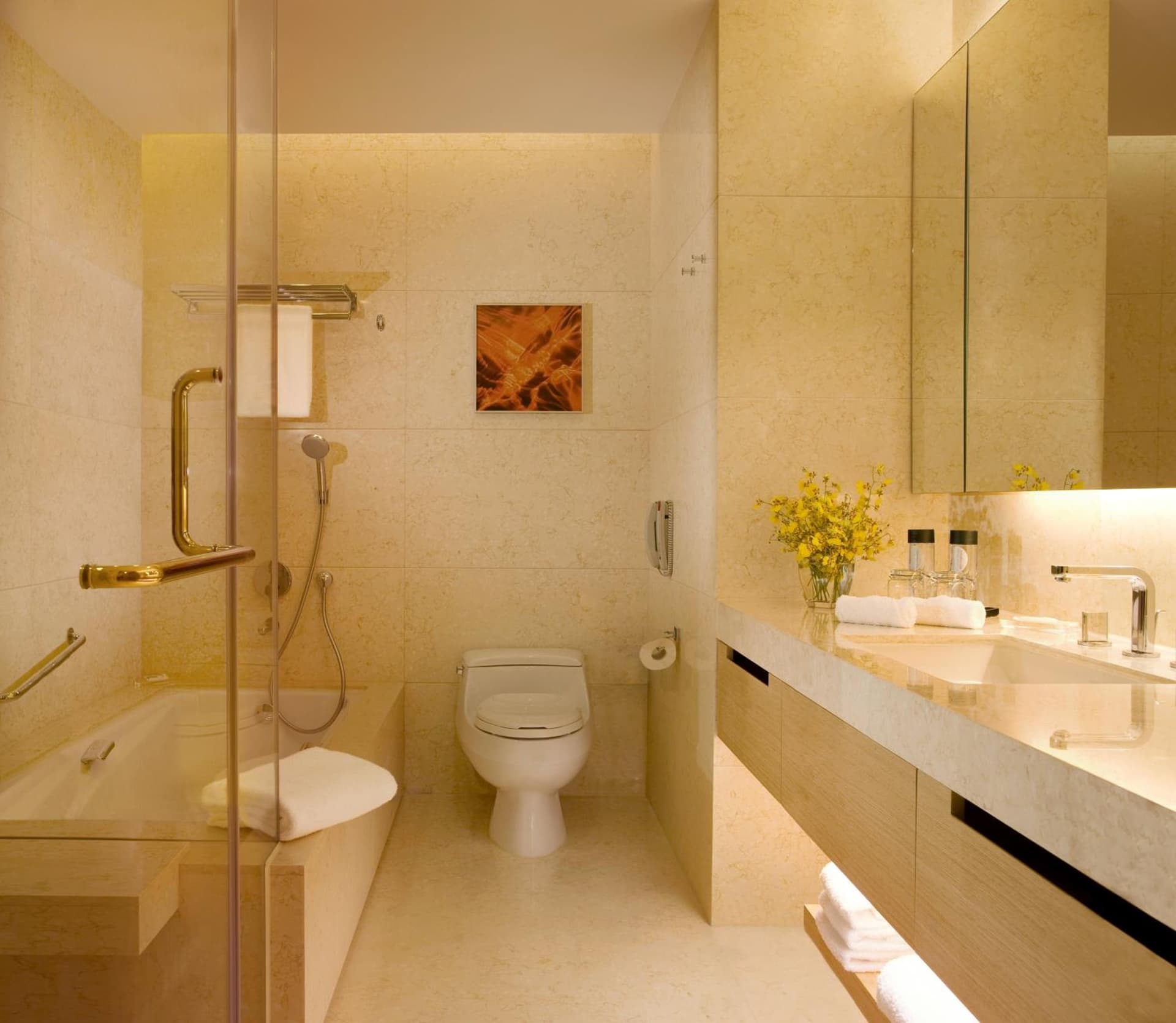 香港铜锣湾皇冠假日酒店 ( Crowne Plaza Hong Kong Causeway Bay )
