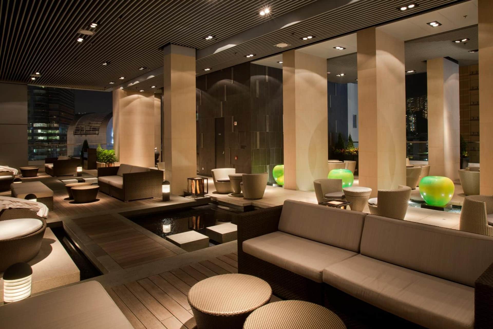 香港铜锣湾皇冠假日酒店 ( Crowne Plaza Hong Kong Causeway Bay )