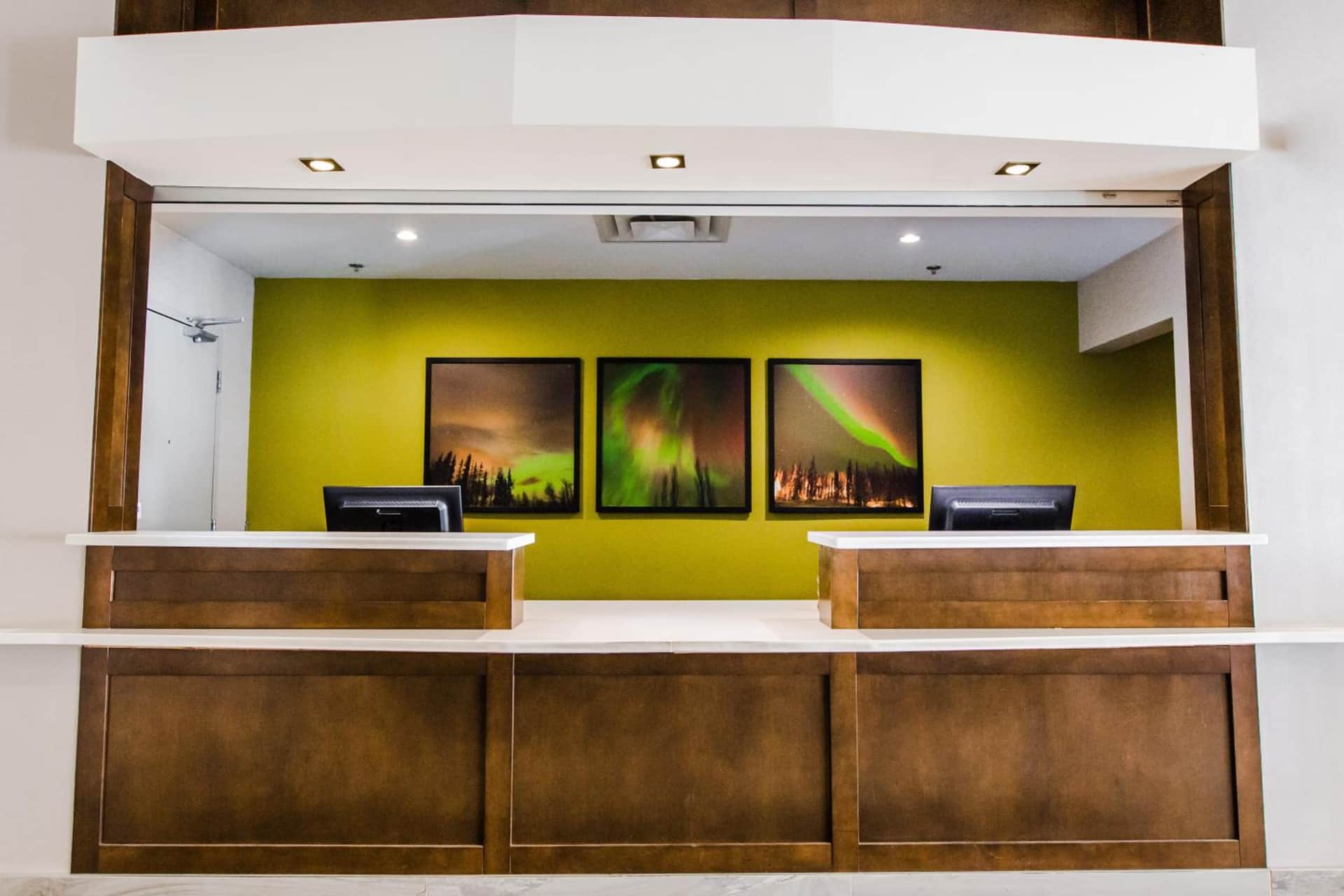 Candlewood Suites West Edmonton - Mall Area, an IHG Hotel
