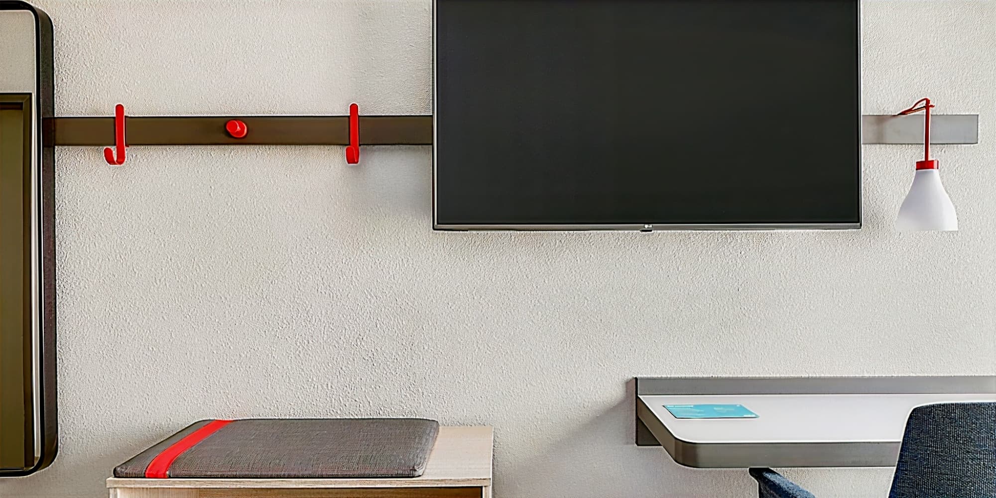 avid hotel Boston Logan Airport - Revere