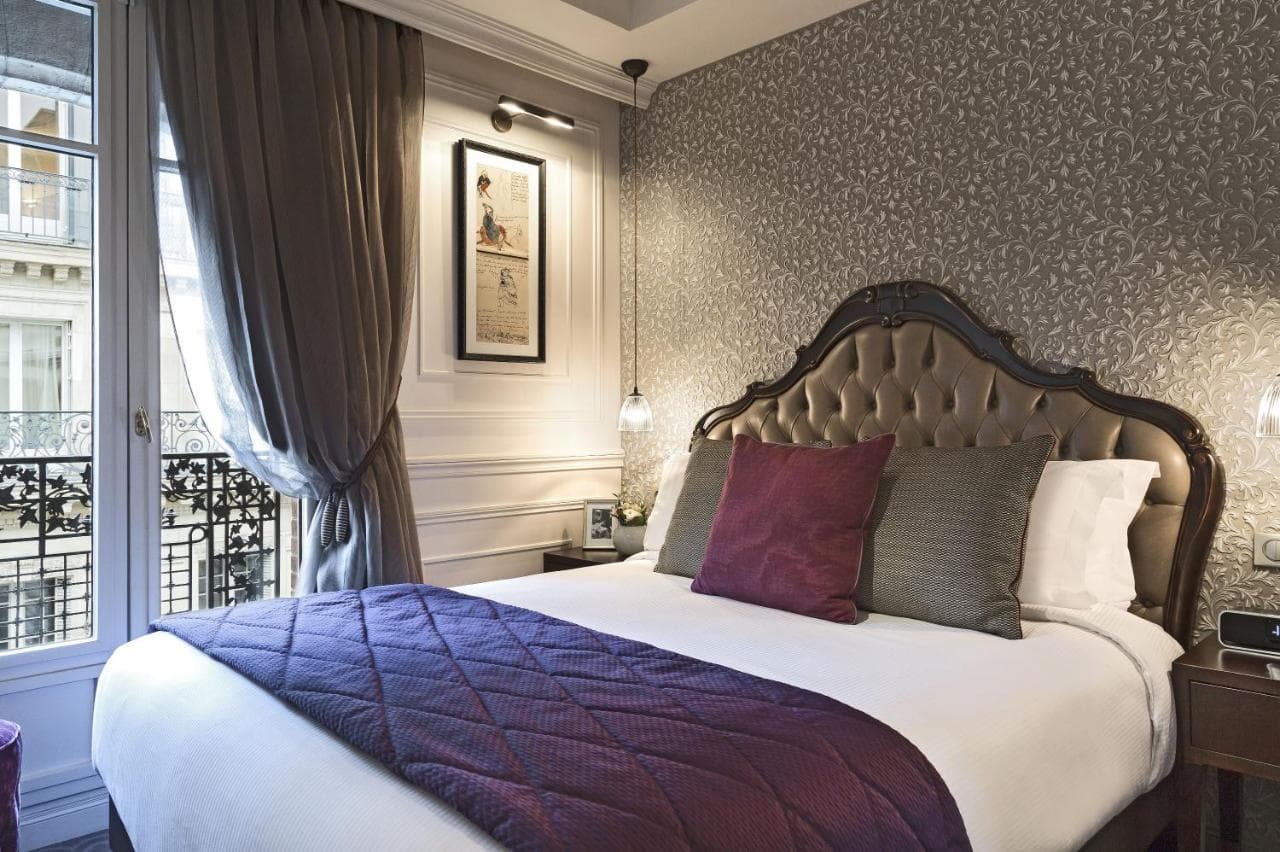 La Clef Louvre Paris by The Crest Collection