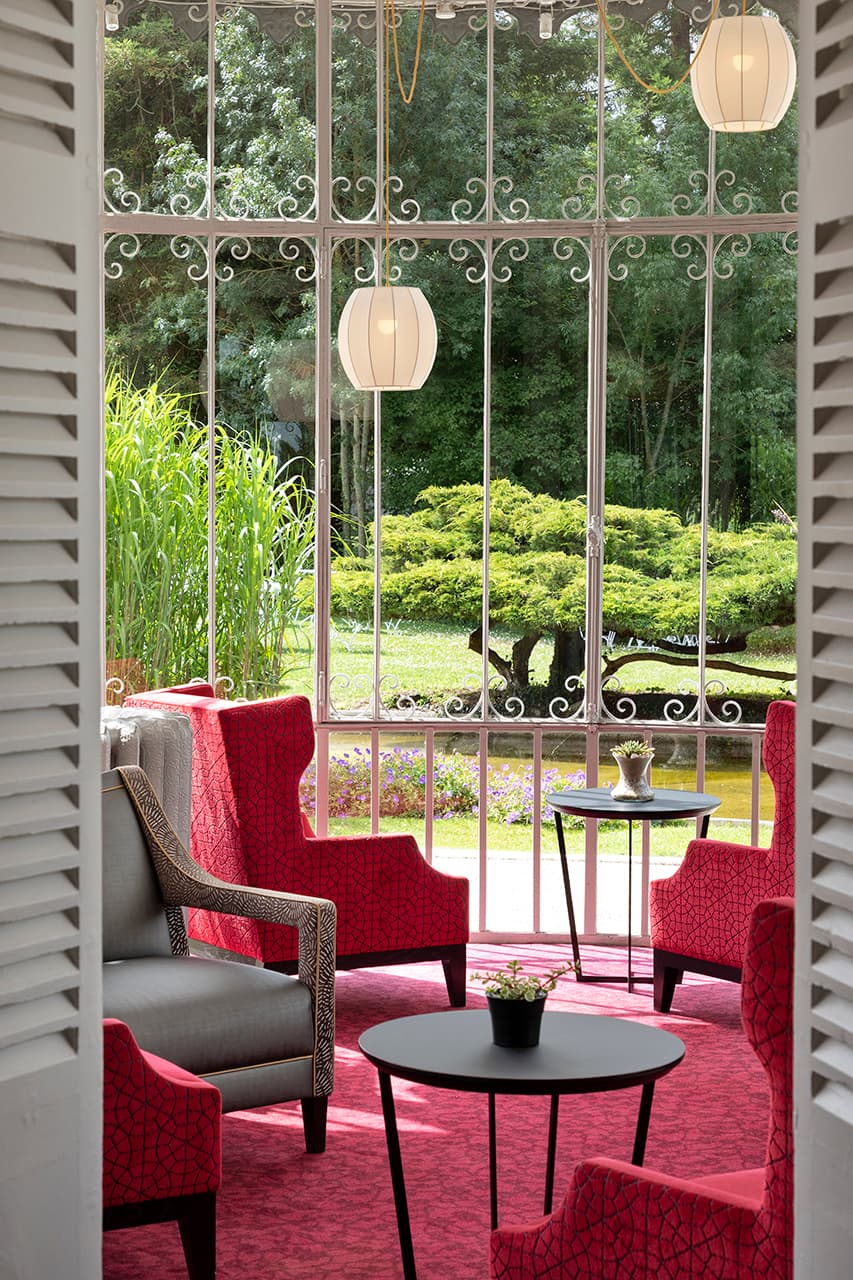 Château Belmont Tours by The Crest Collection