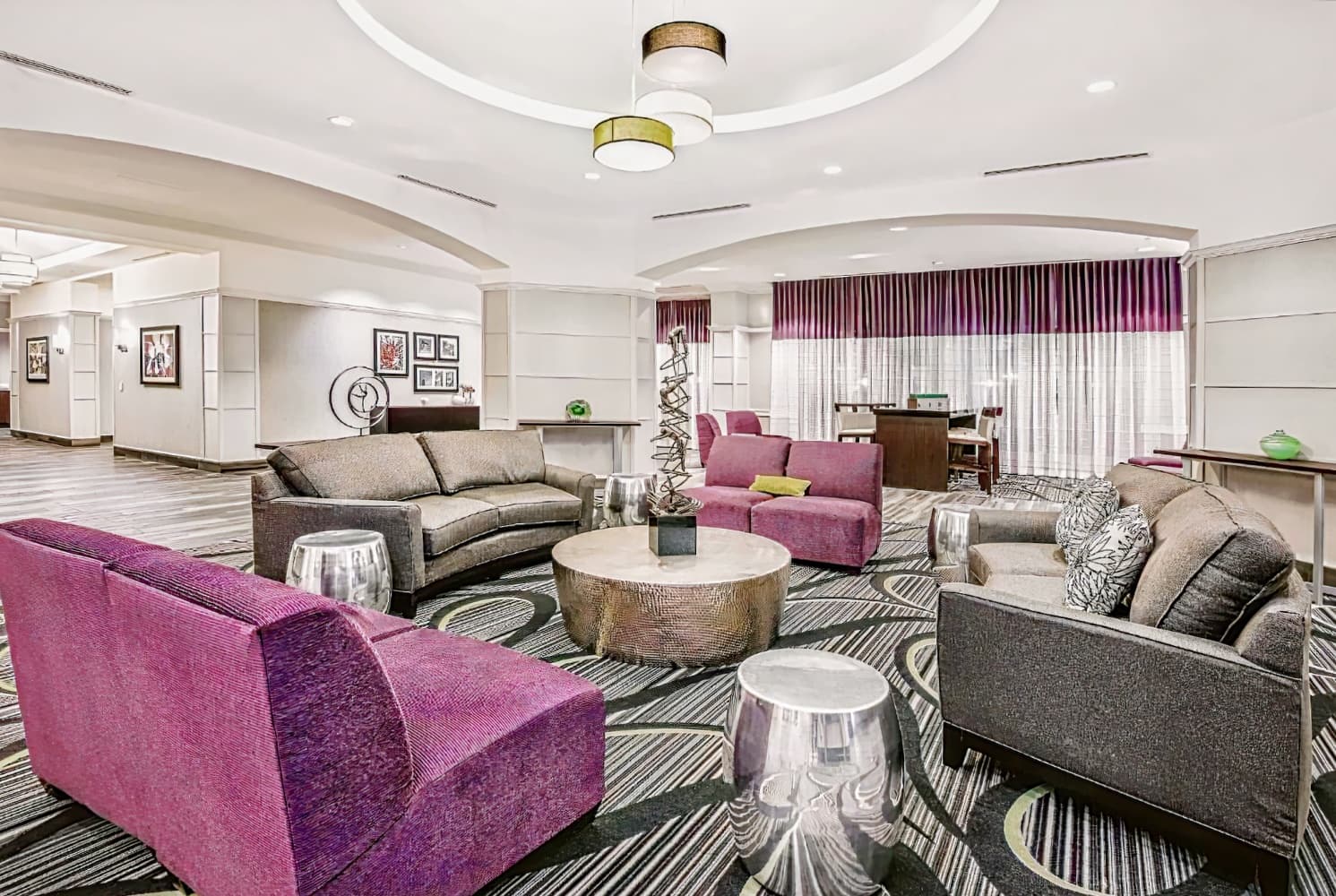 La Quinta Inn & Suites by Wyndham San Antonio Riverwalk