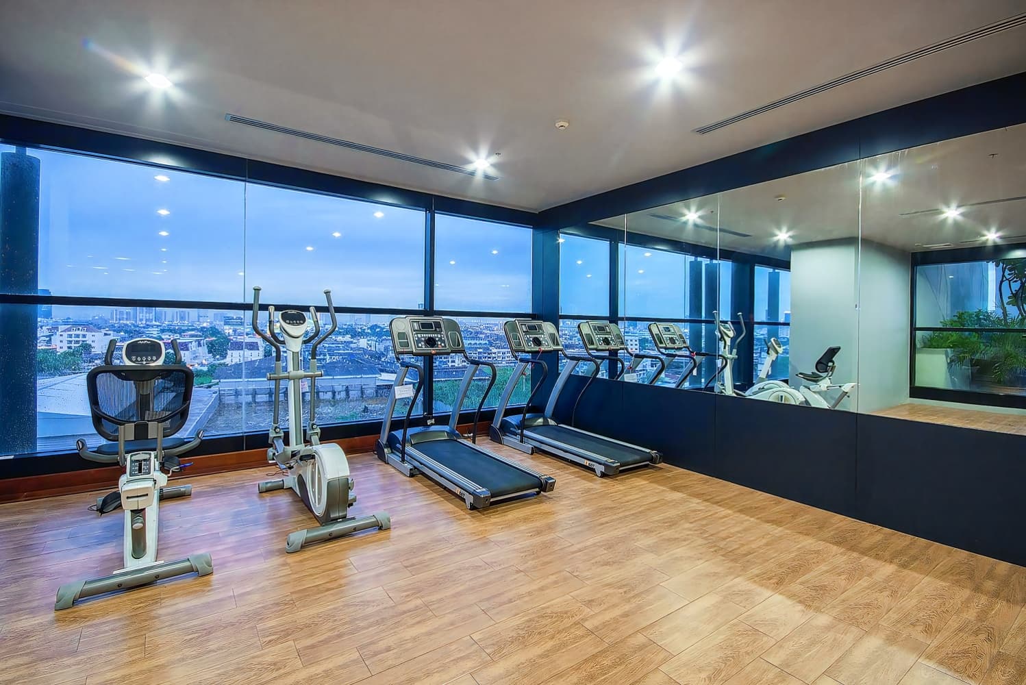 Grand Howard Hotel Bangkok