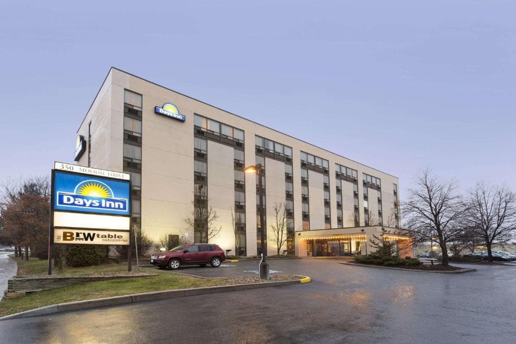Days Inn by Wyndham Ottawa West