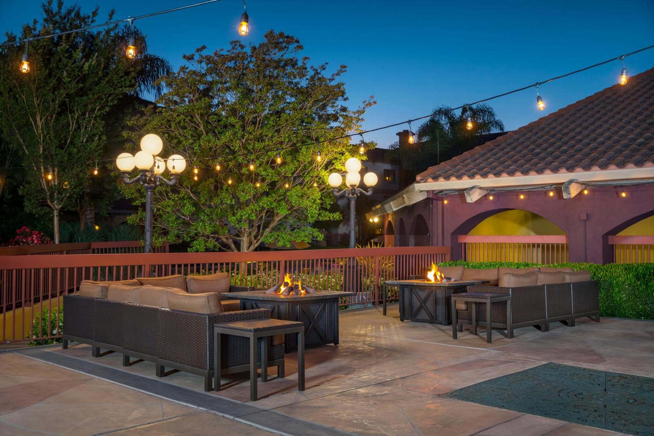 DoubleTree by Hilton Sonoma Wine Country