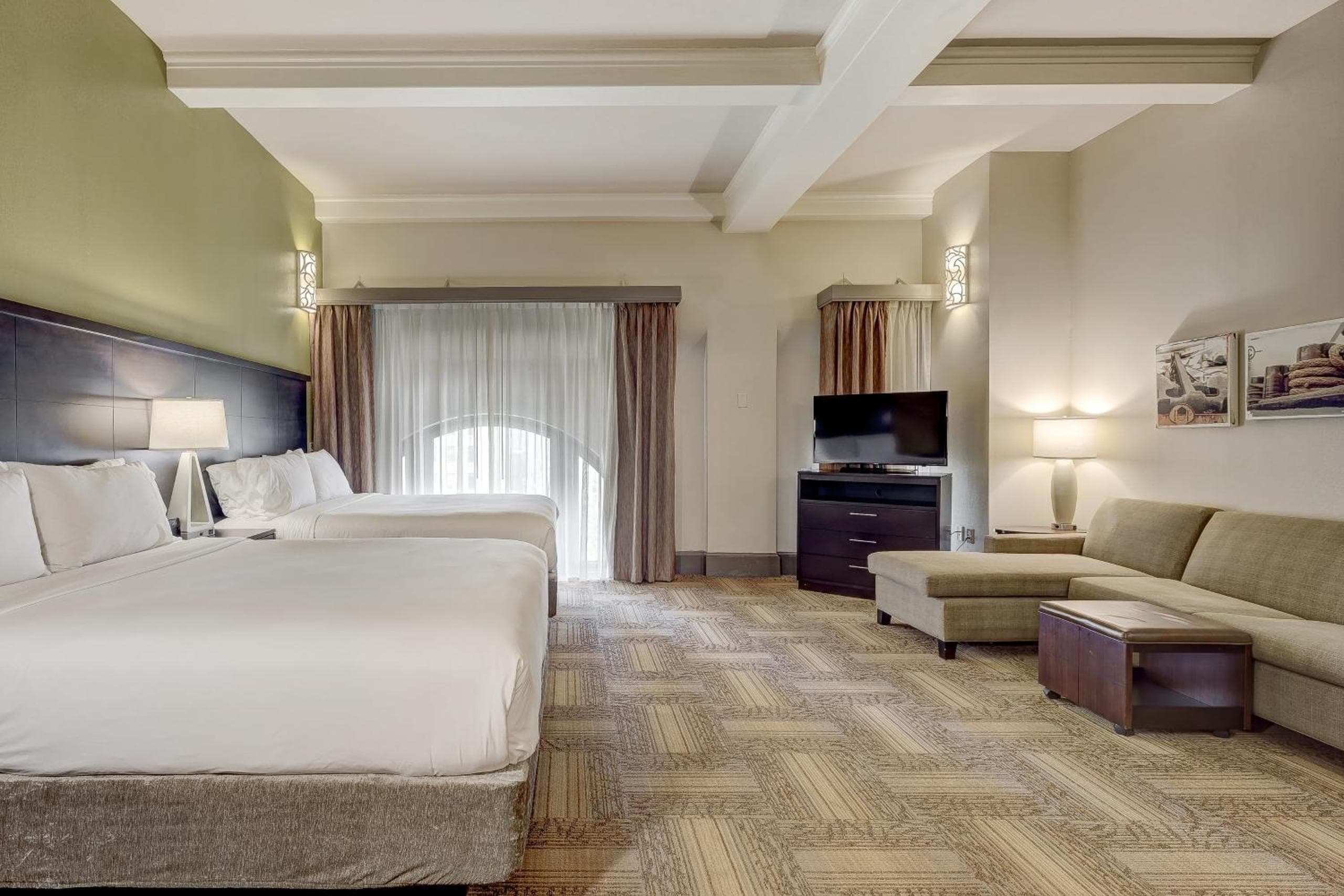 Staybridge Suites Baltimore - Inner Harbor, an IHG Hotel