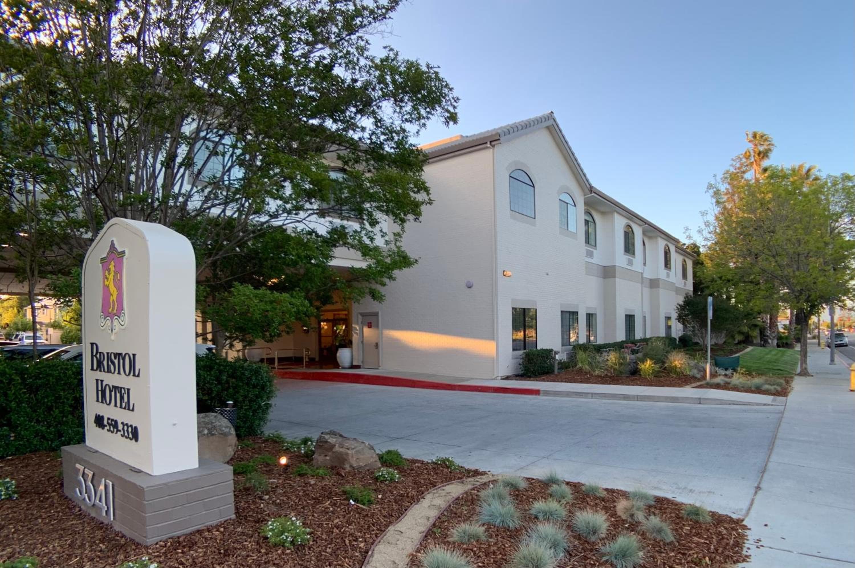 The Bristol Hotel Campbell San Jose