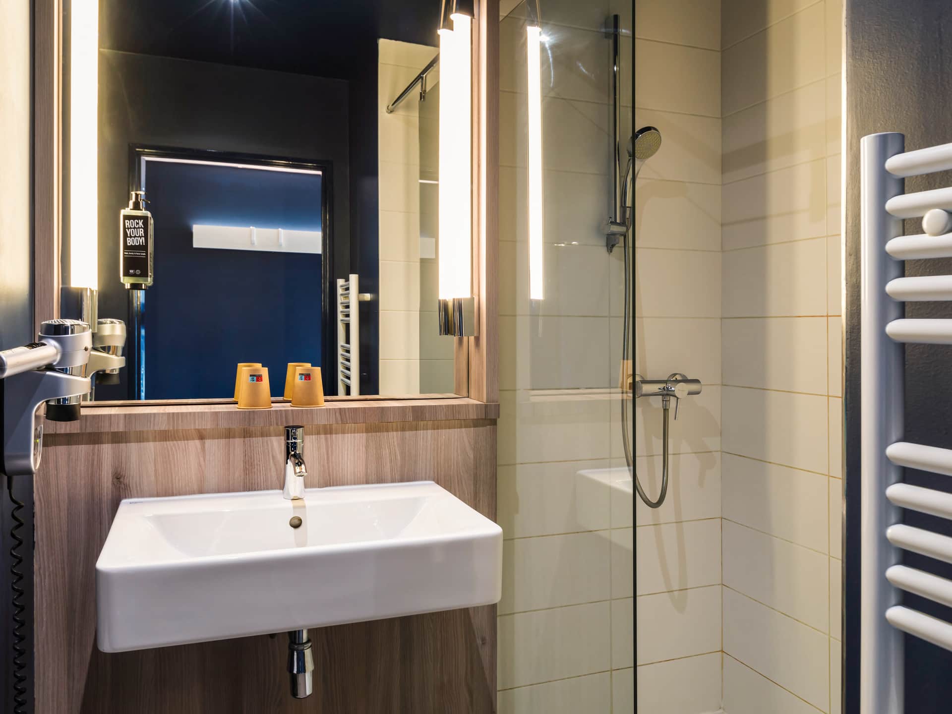 ibis Lyon Est Meyzieu