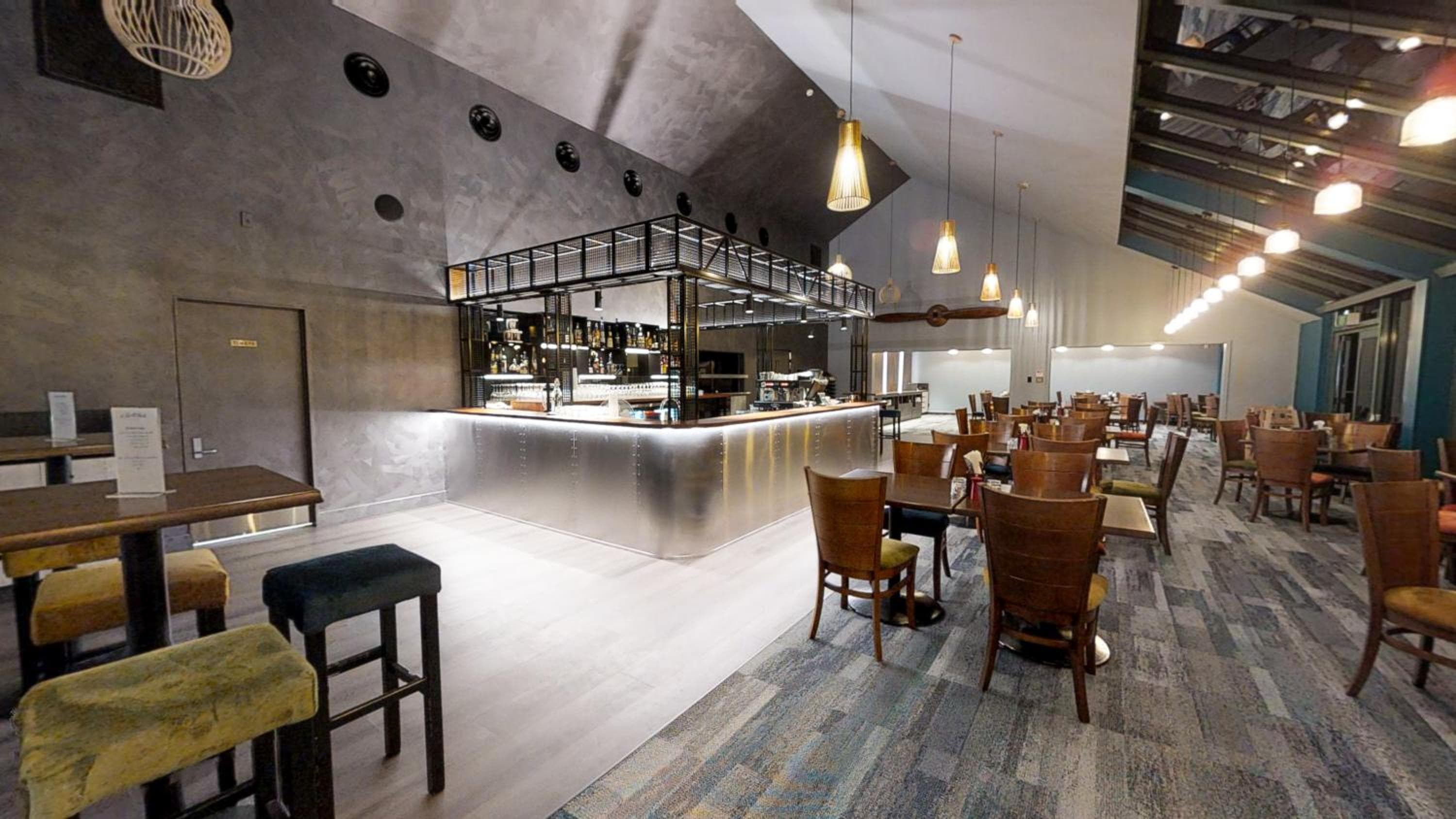 JetPark Hotel Hamilton Airport