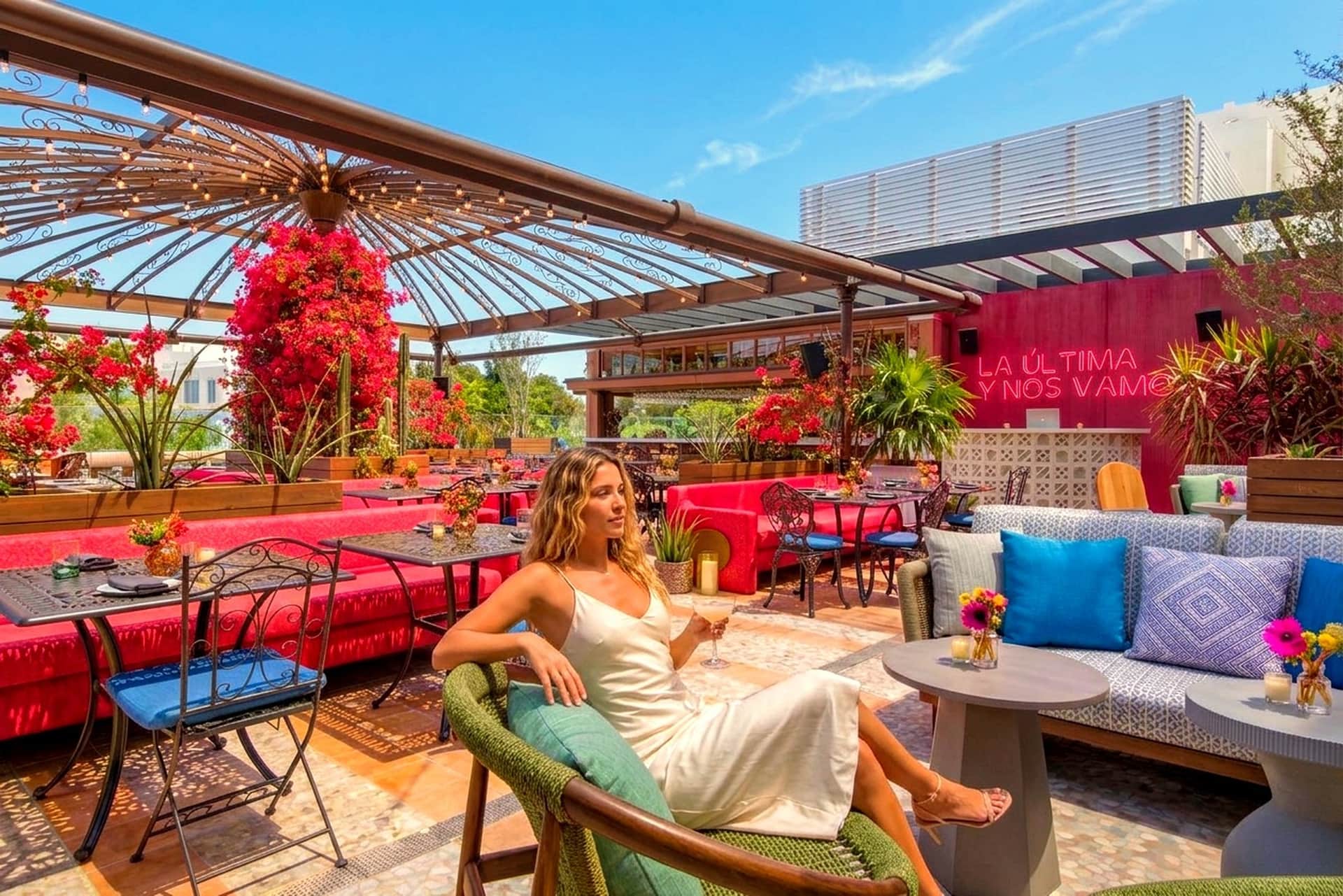 Moxy Miami South Beach
