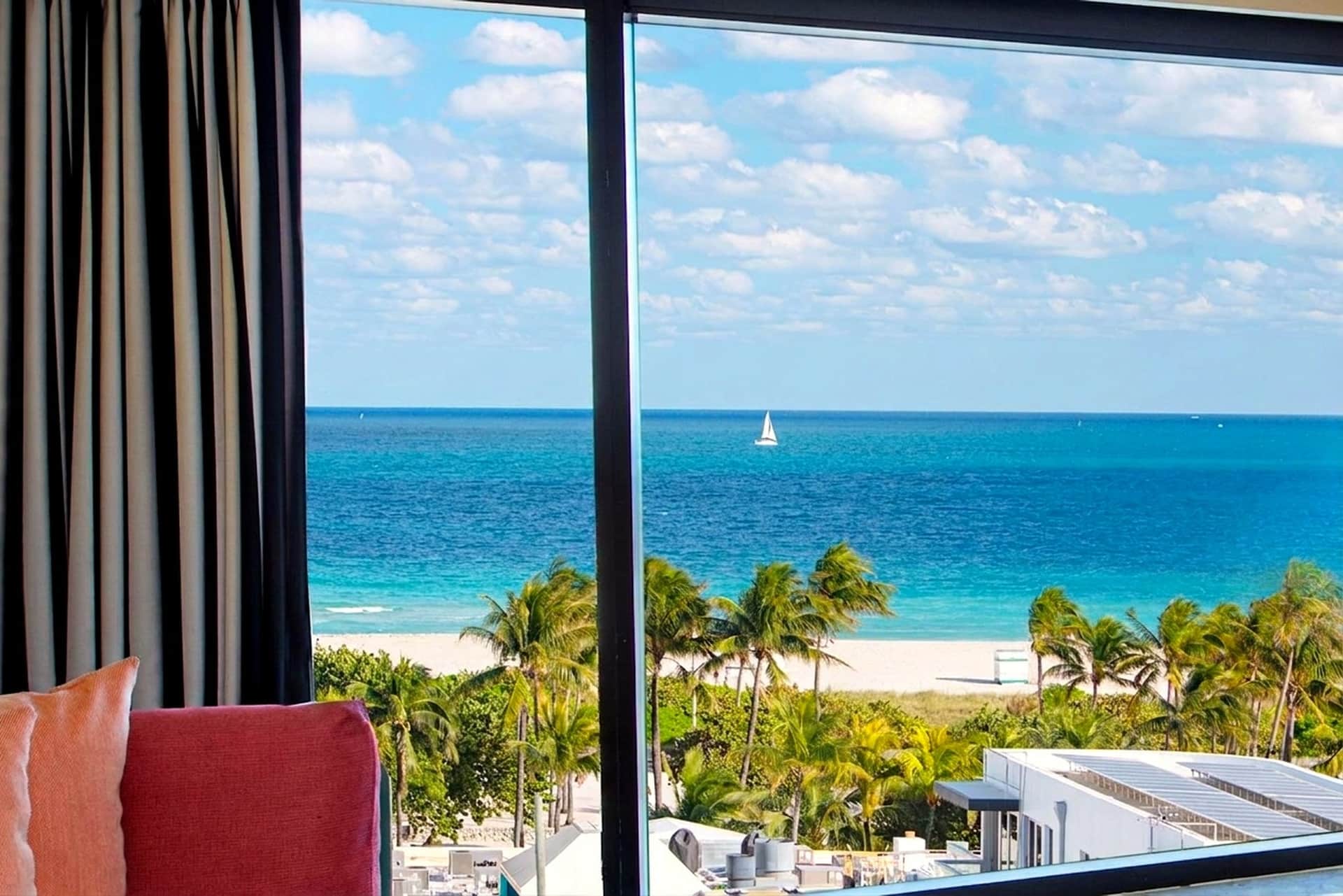 Moxy Miami South Beach