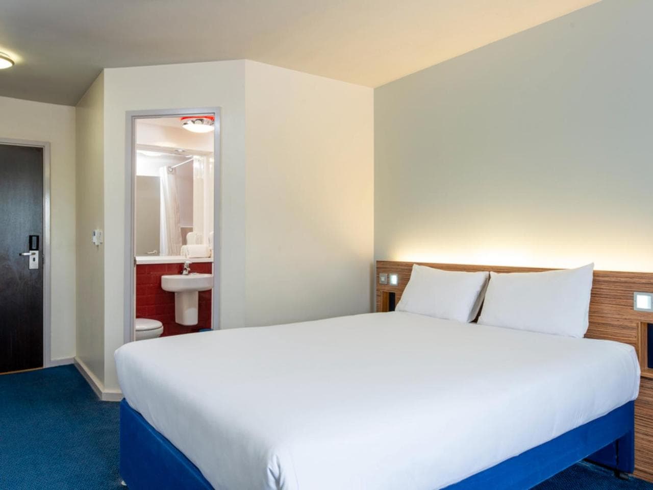 go2 lancaster centre hotel