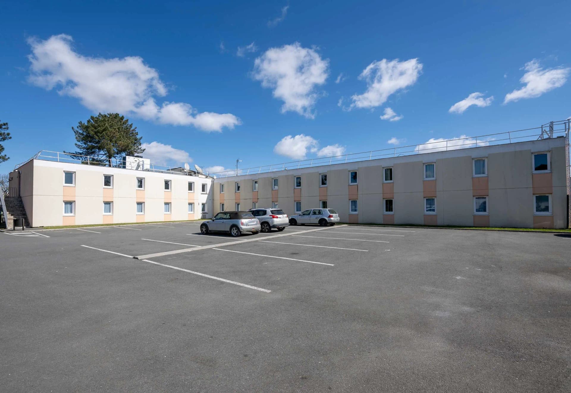B&B HOTEL Bordeaux Mérignac Cadera Aéroport
