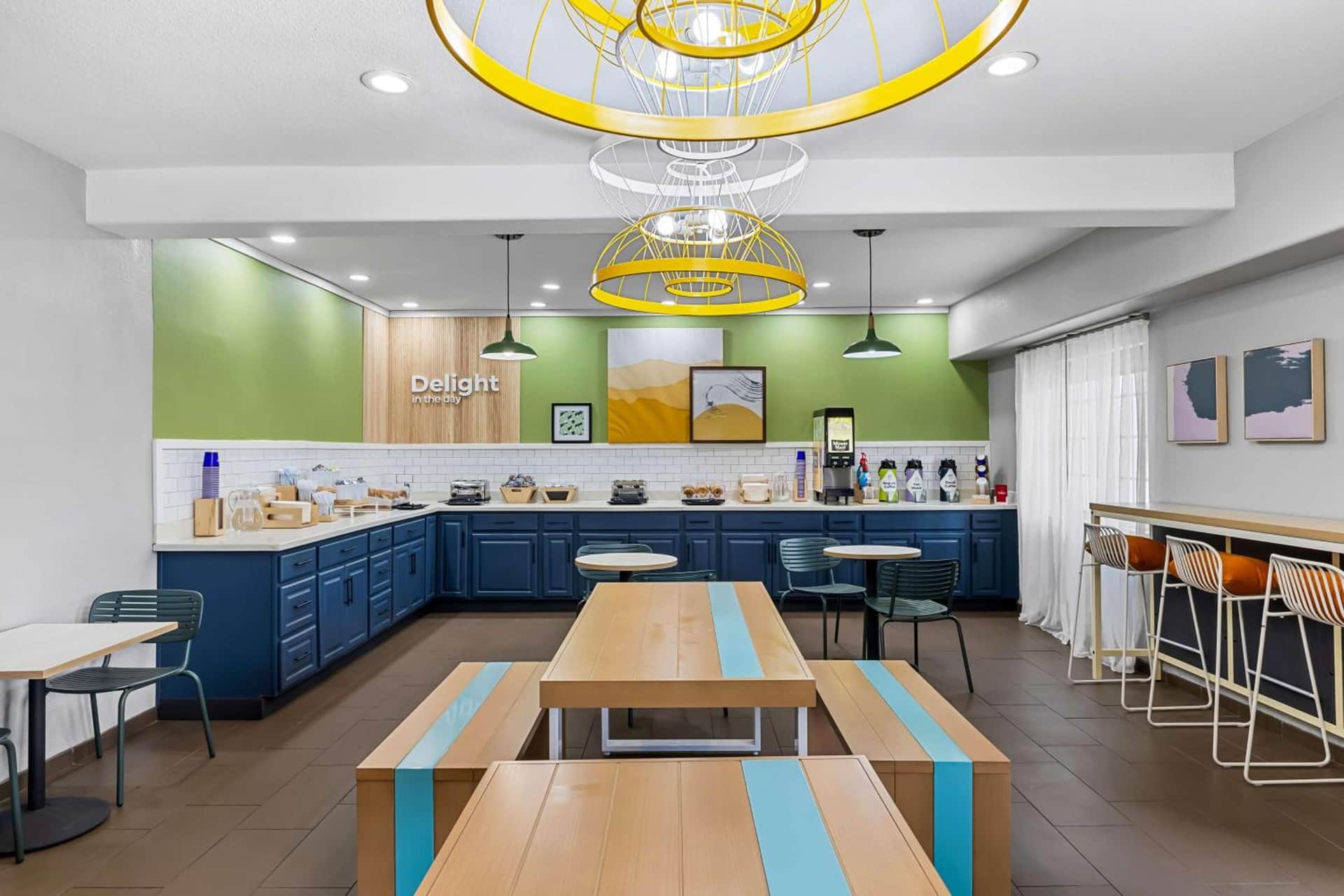 Spark by Hilton Glendale Peoria Phoenix North
