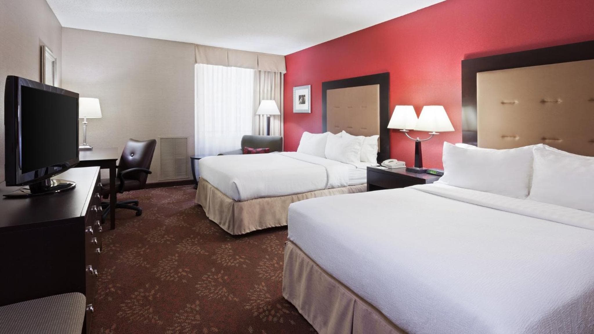 Holiday Inn Cincinnati Airport by IHG