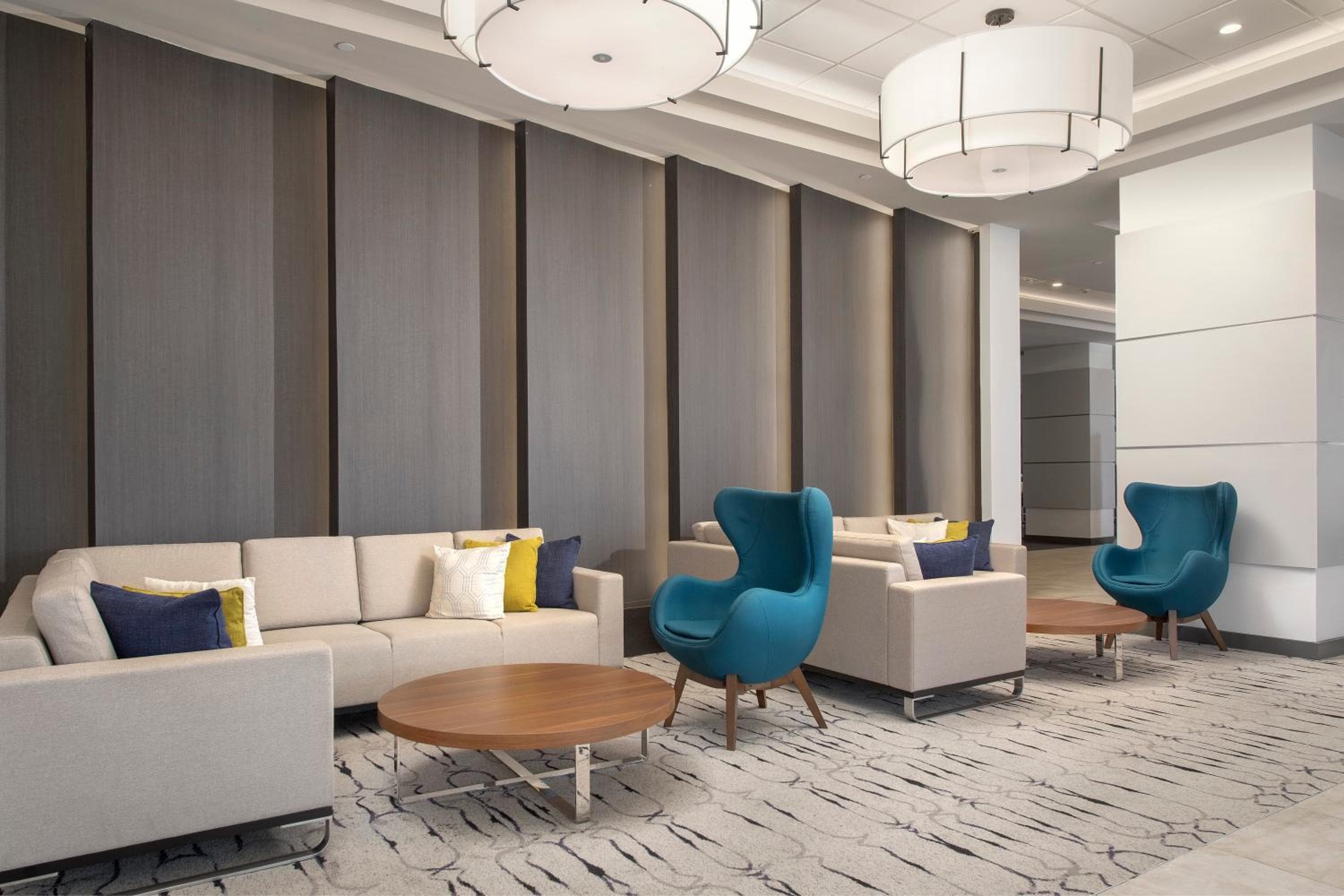 Crowne Plaza San Antonio Airport by IHG