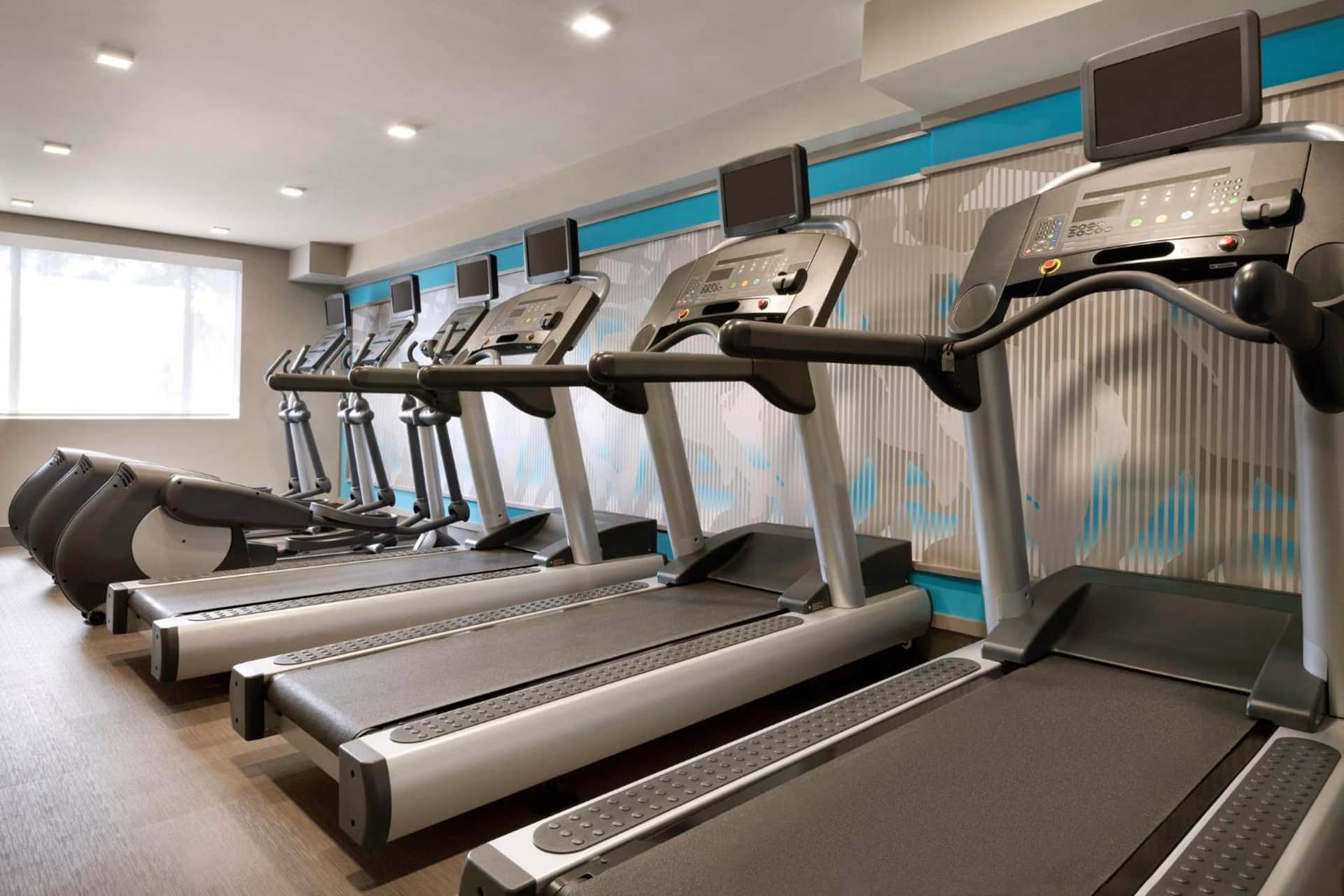 Crowne Plaza Philadelphia - King of Prussia by IHG