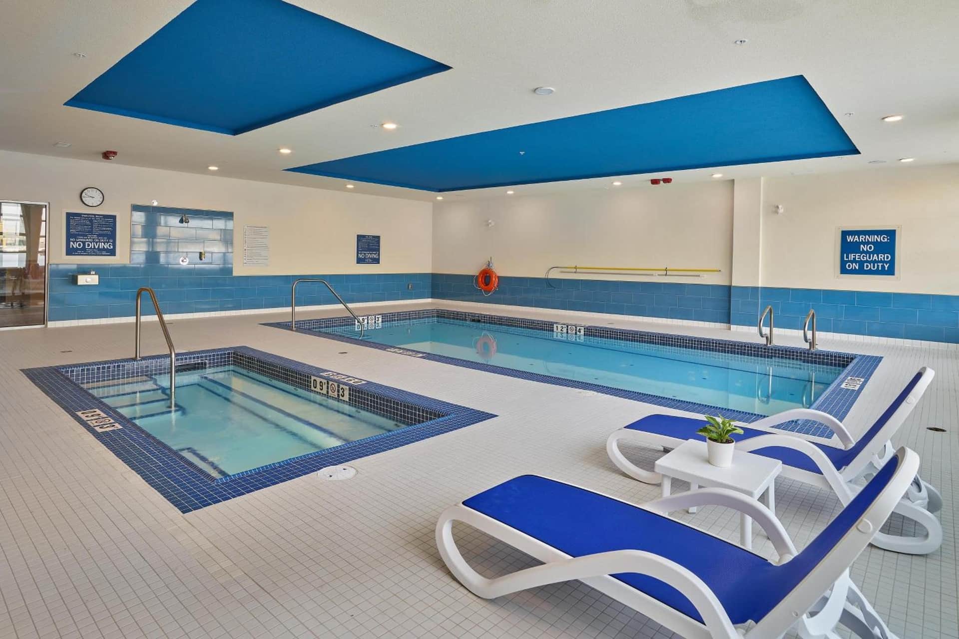 Four Points by Sheraton Edmonton West