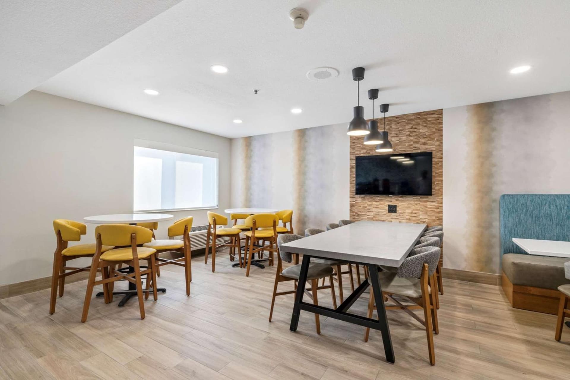 Best Western Lake Oswego/Portland Hotel & Suites