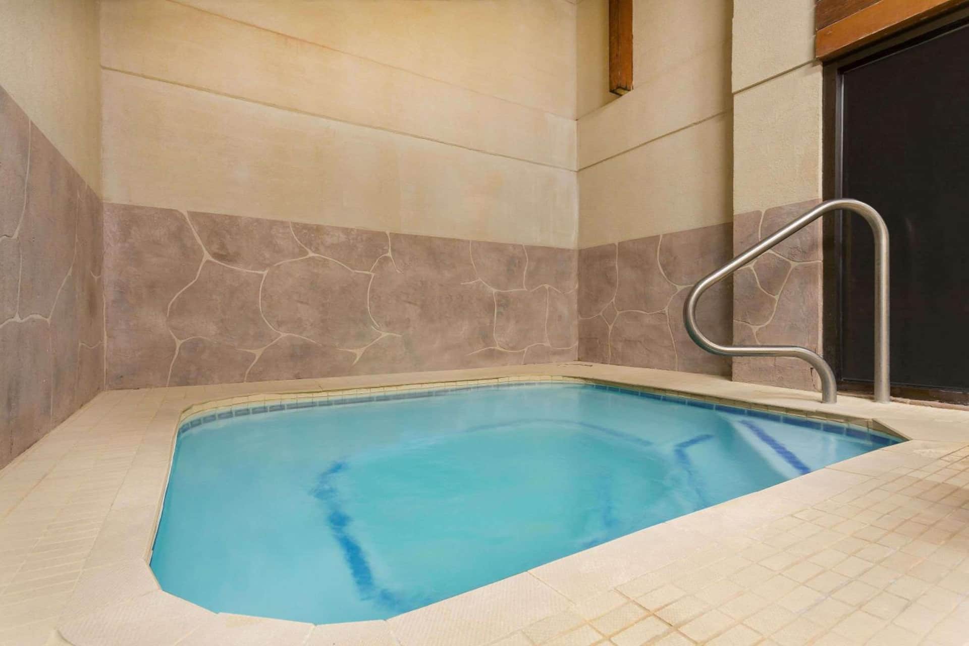 Ramada by Wyndham Cedar City