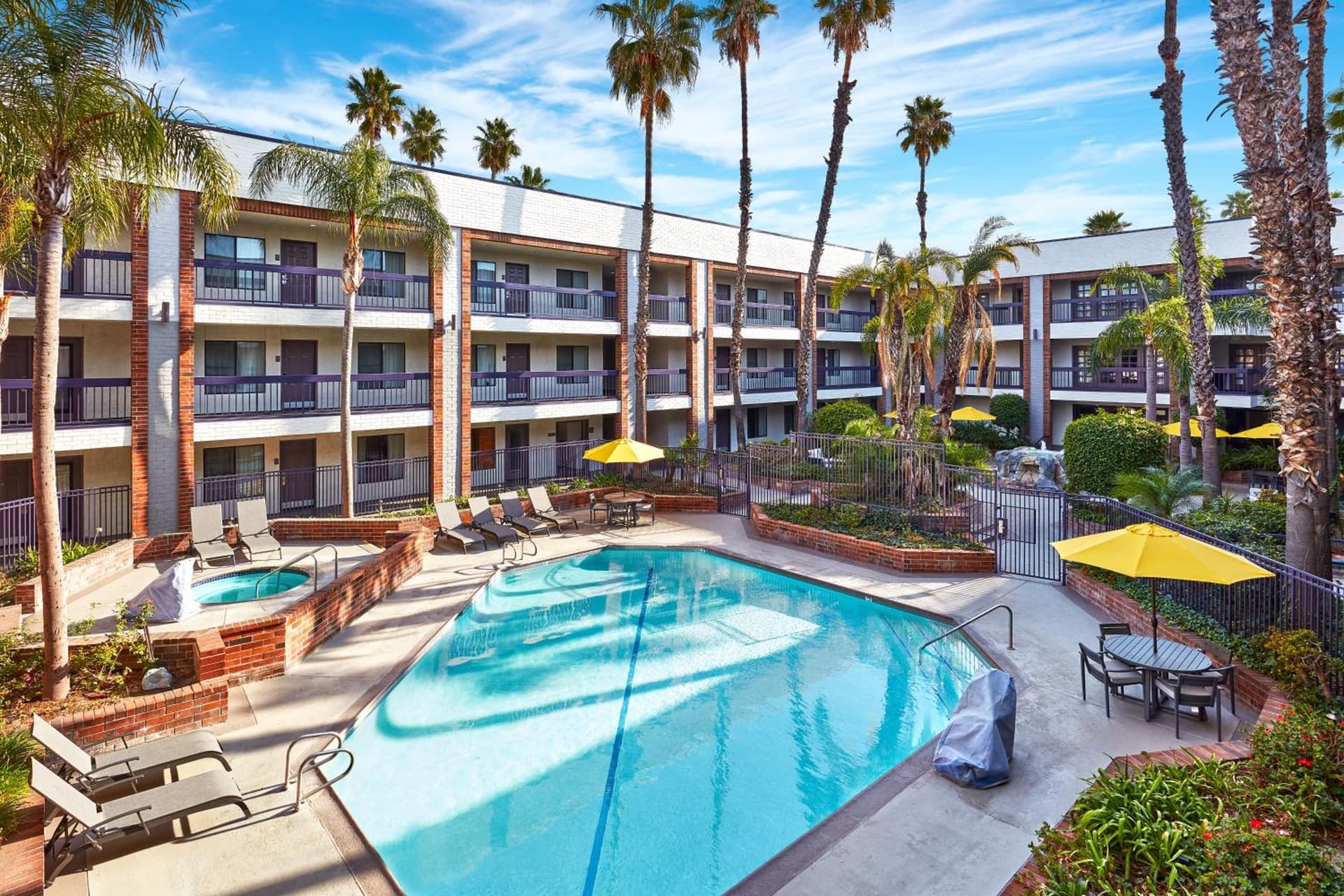 Best Western Plus Meridian Inn & Suites, Anaheim-Orange