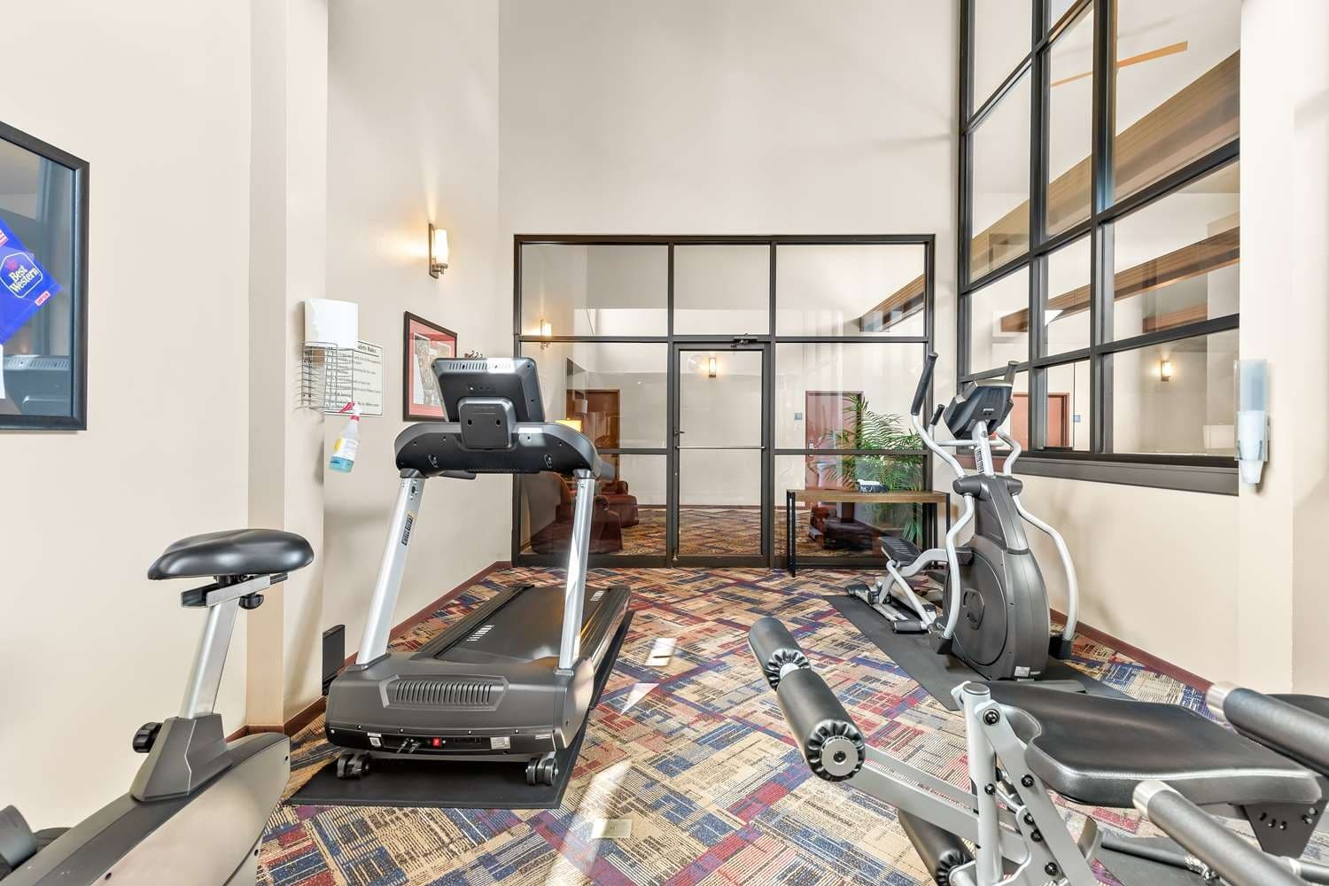 Best Western West Towne Suites
