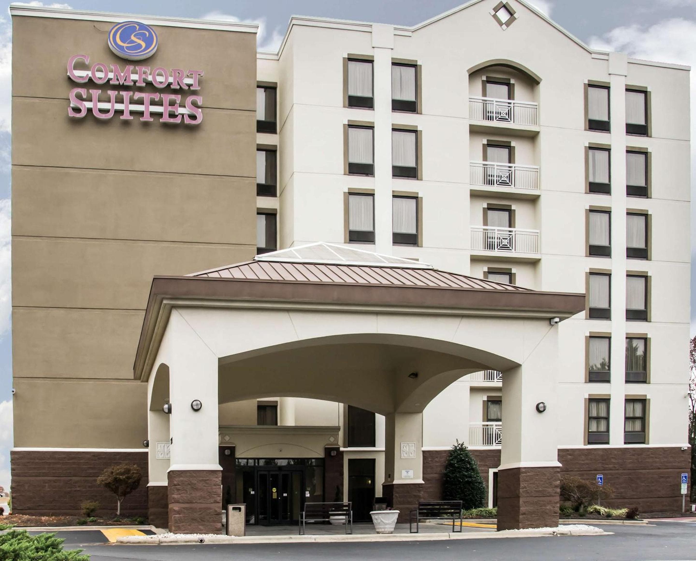 Comfort Suites University - Research Park
