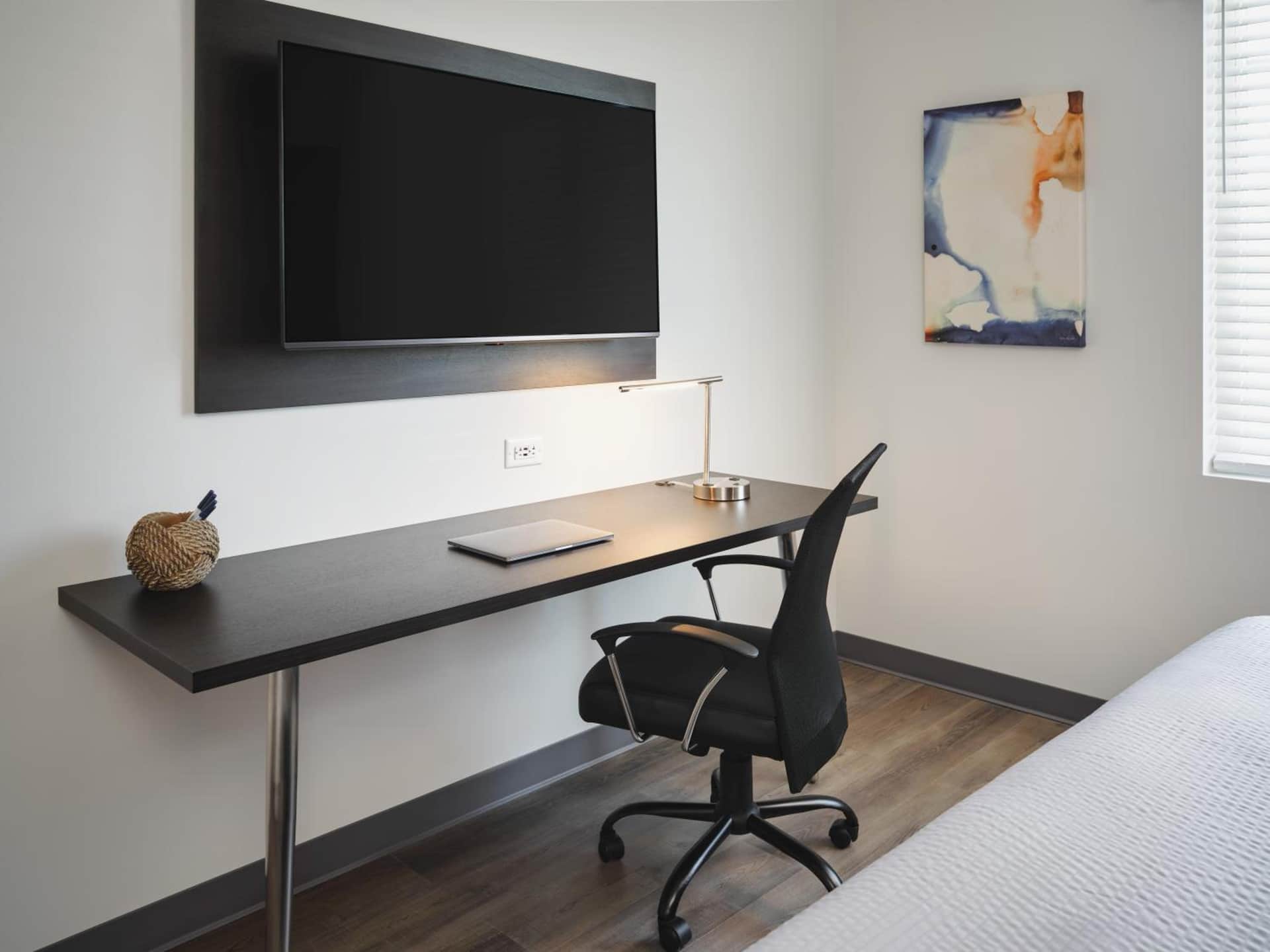 stayAPT Suites Huntsville